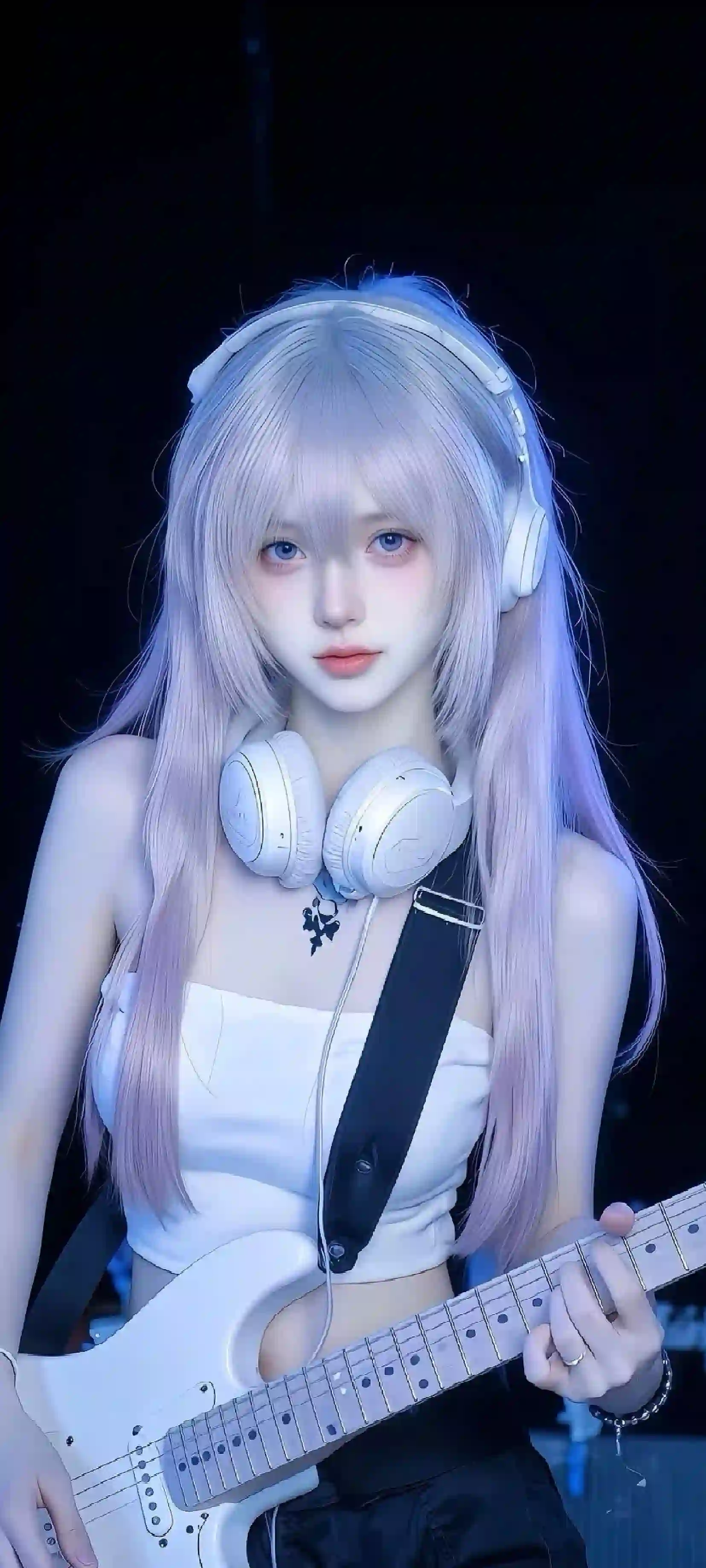 正在弹电吉他的长发美女 酷酷的女孩 
