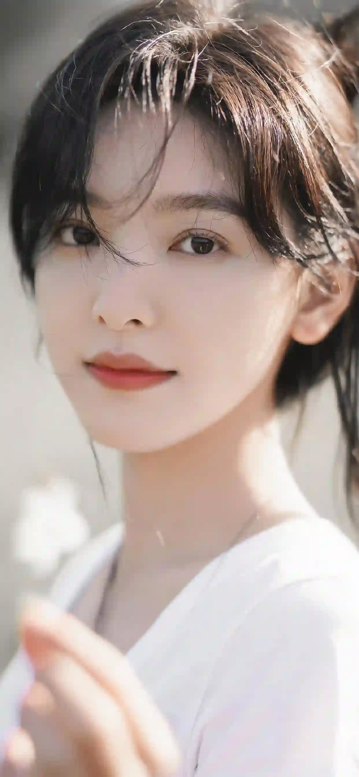 长发美女 清纯 章若楠 白色衬衫 微笑 甜美