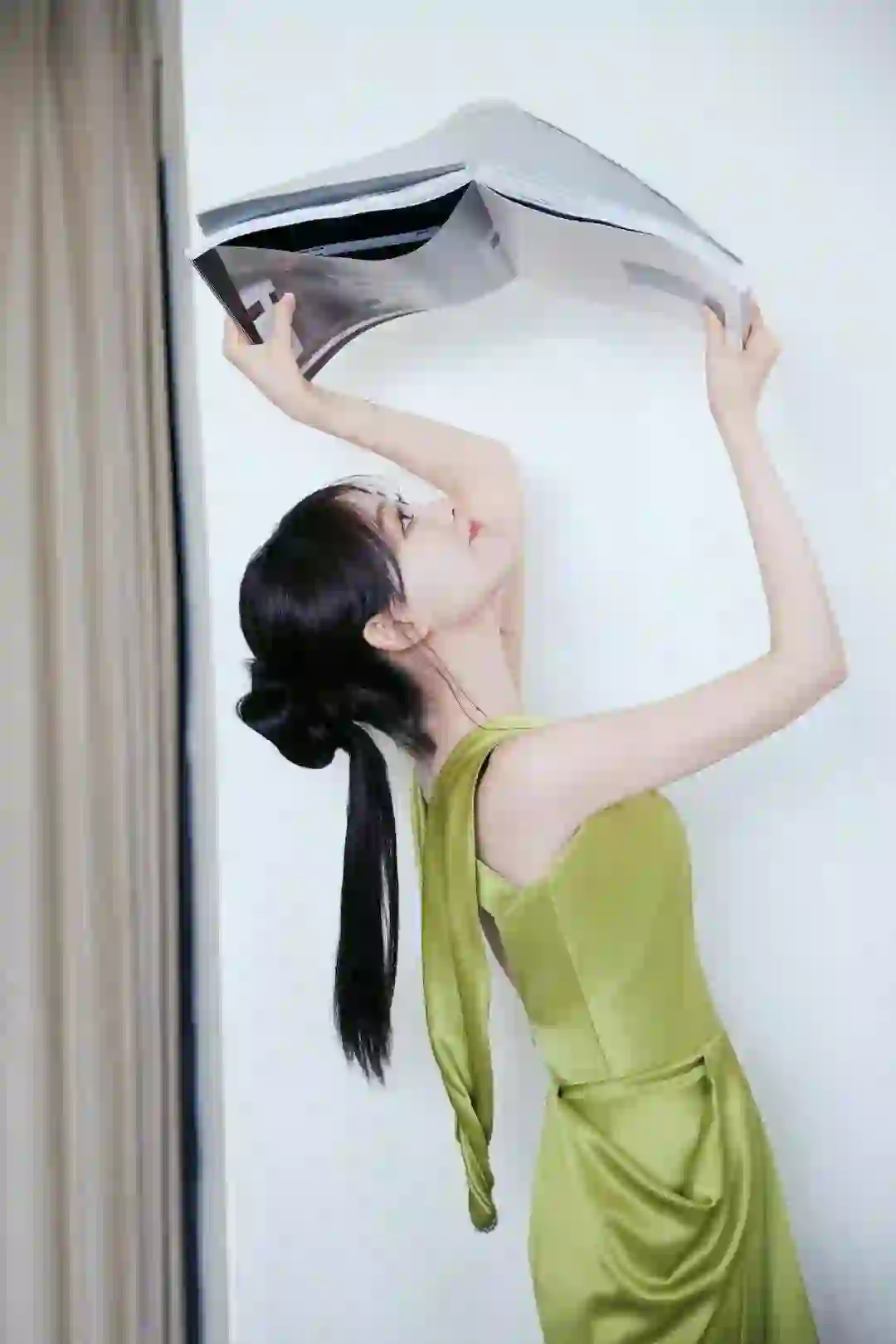 祝绪丹 长裙美女 性感