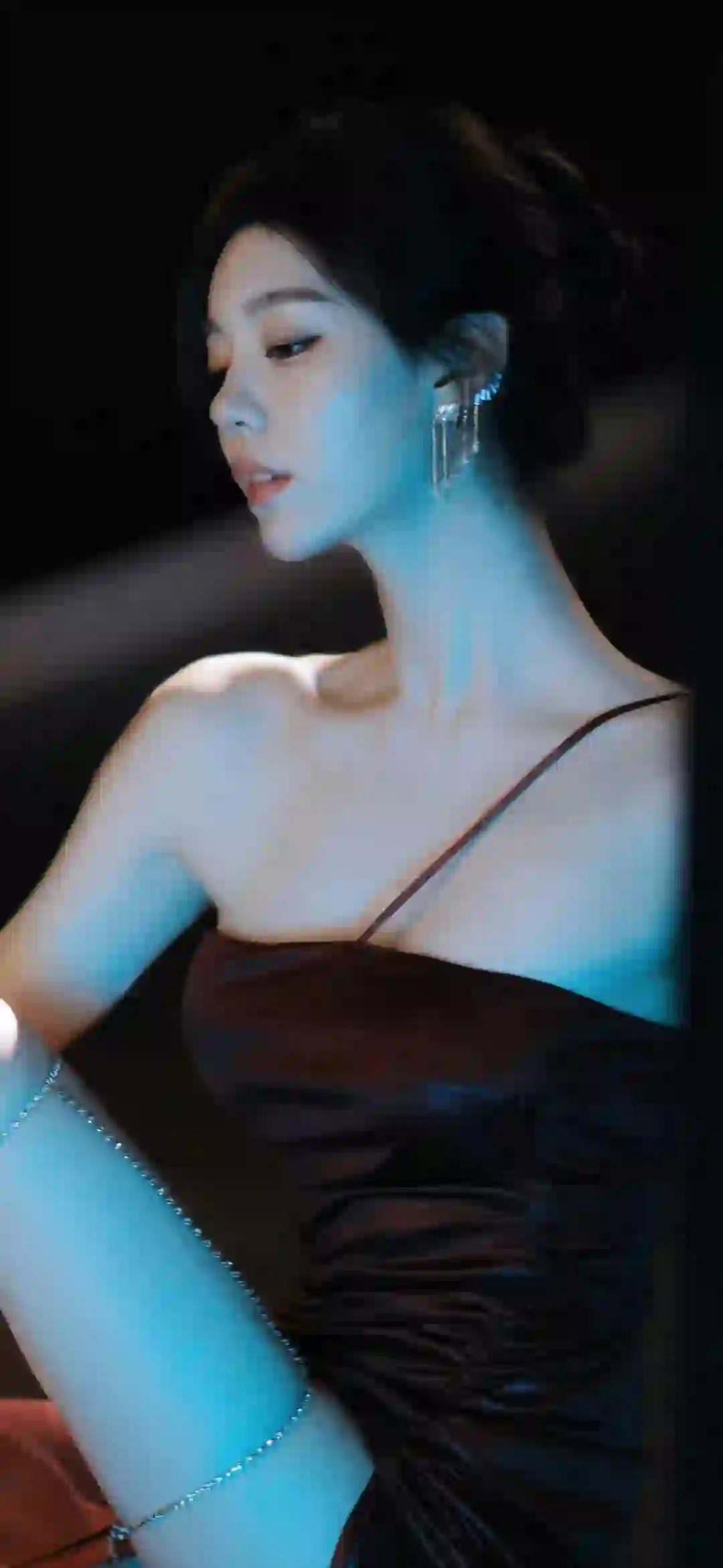 性感美女 抹胸穿搭 长腿美女 吊带