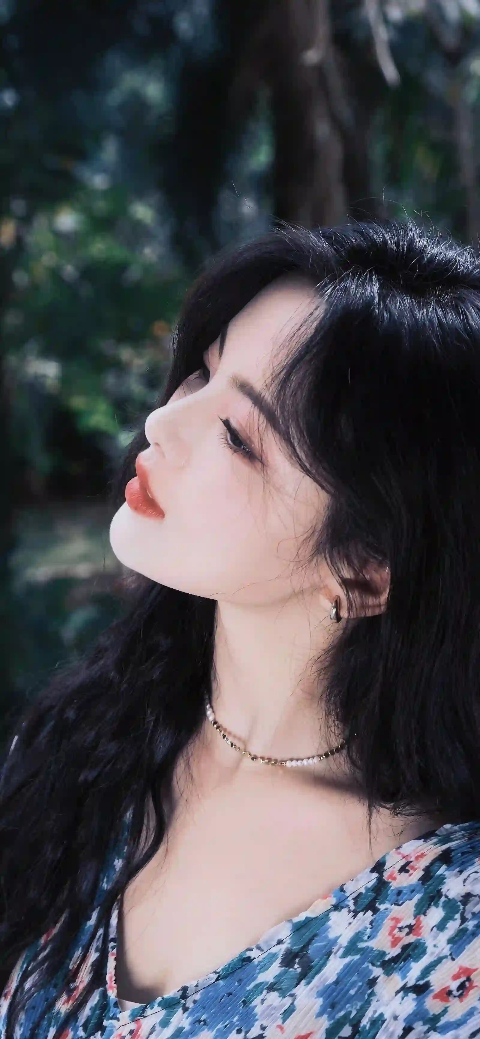 穿着碎花裙的女孩 杨超越