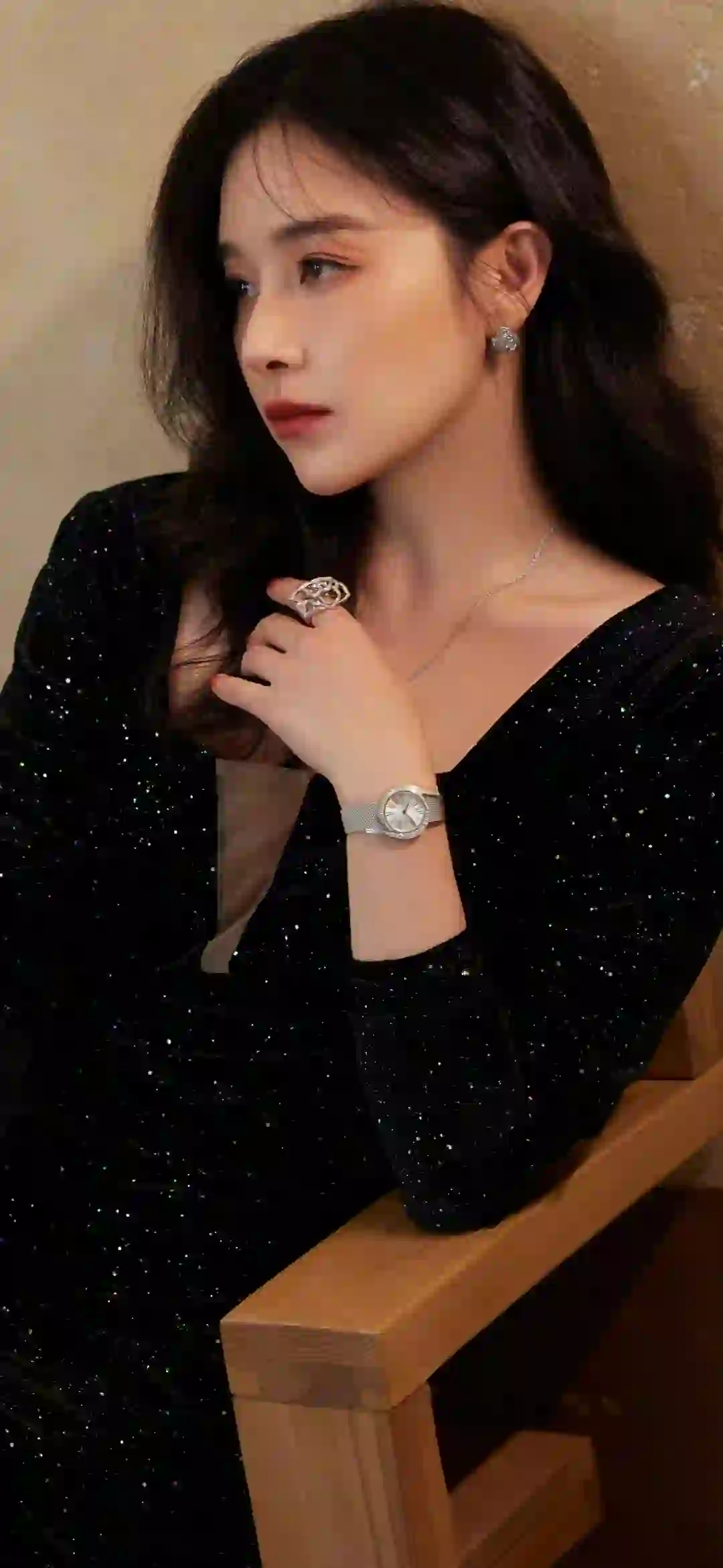 明星美女 阚清子 黑色衣服 时尚