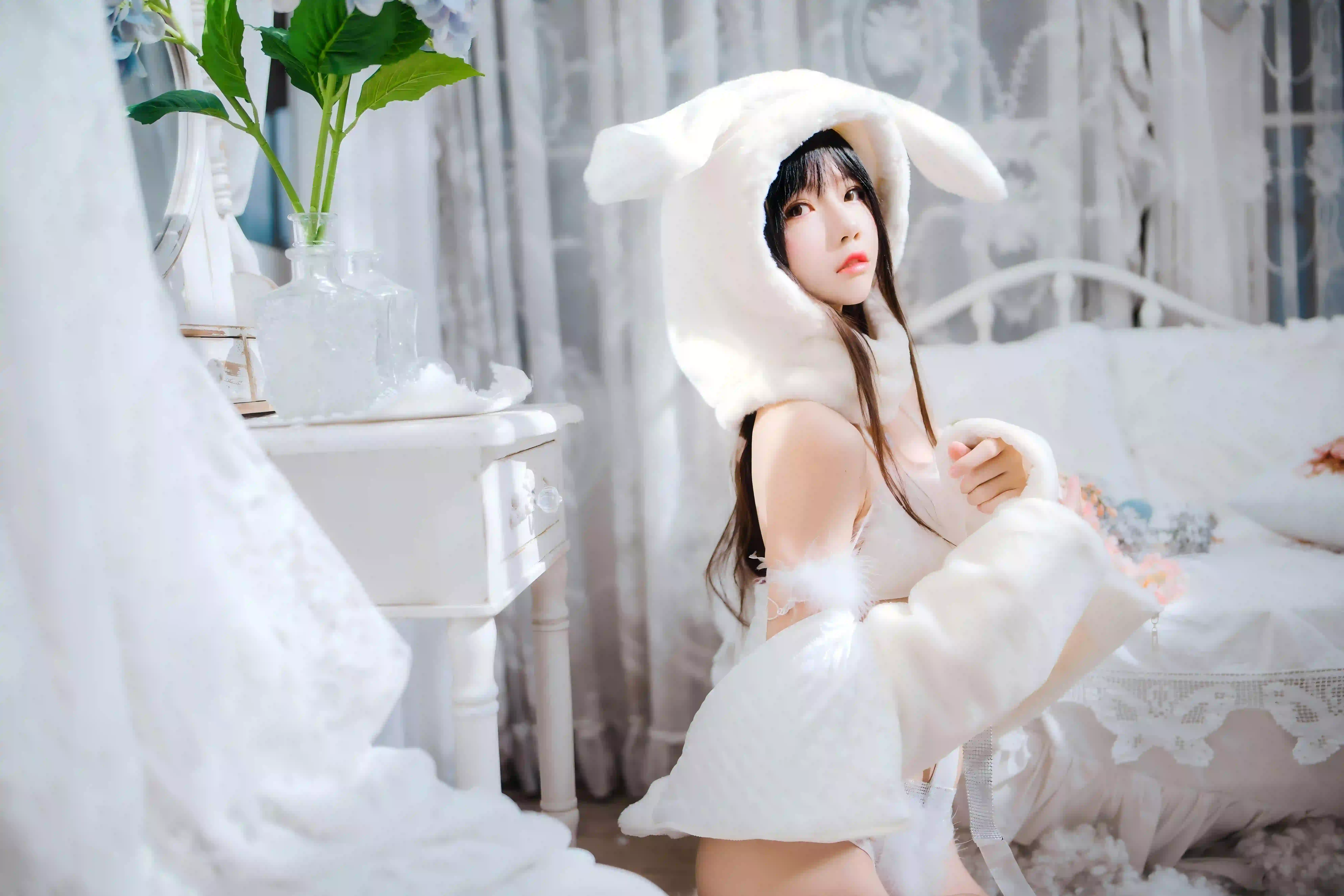 长发美女 清纯 可爱 纯欲 白色衣服 可爱回眸