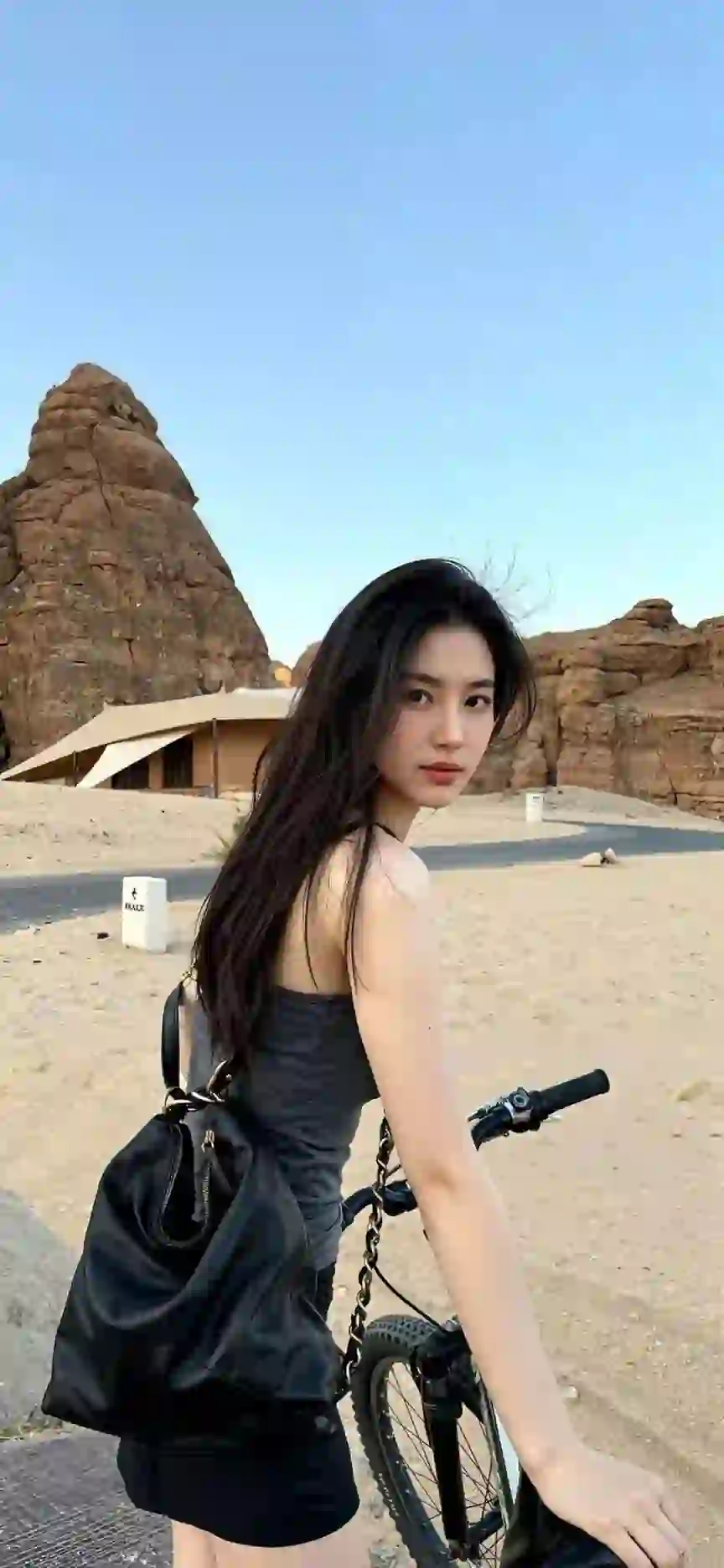 单车女孩 长发女孩 户外写真