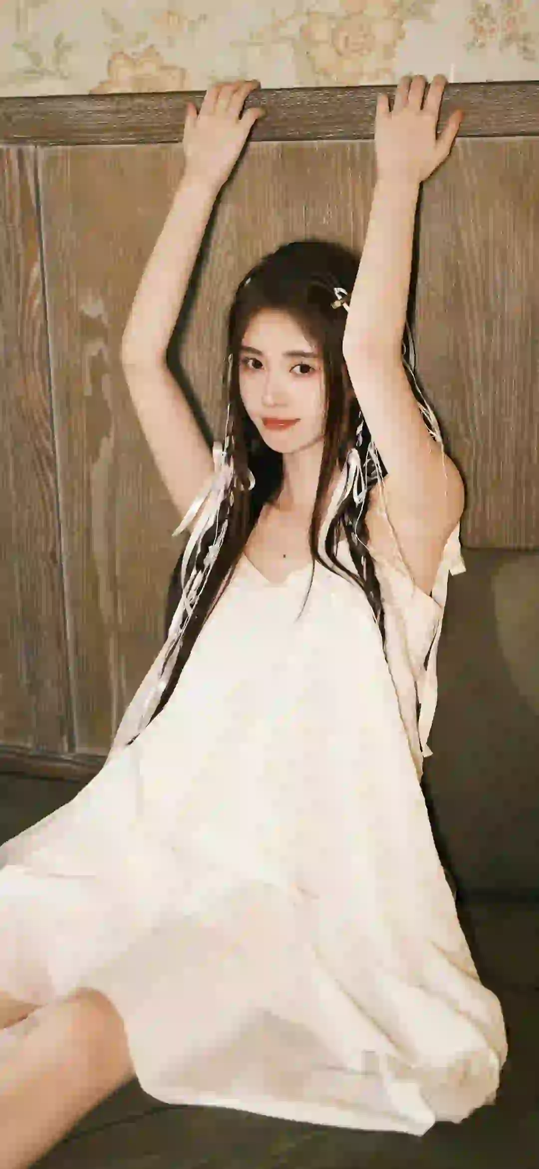 美女女明星 鞠婧祎 长发美女 女神 可可爱爱 白色长裙 