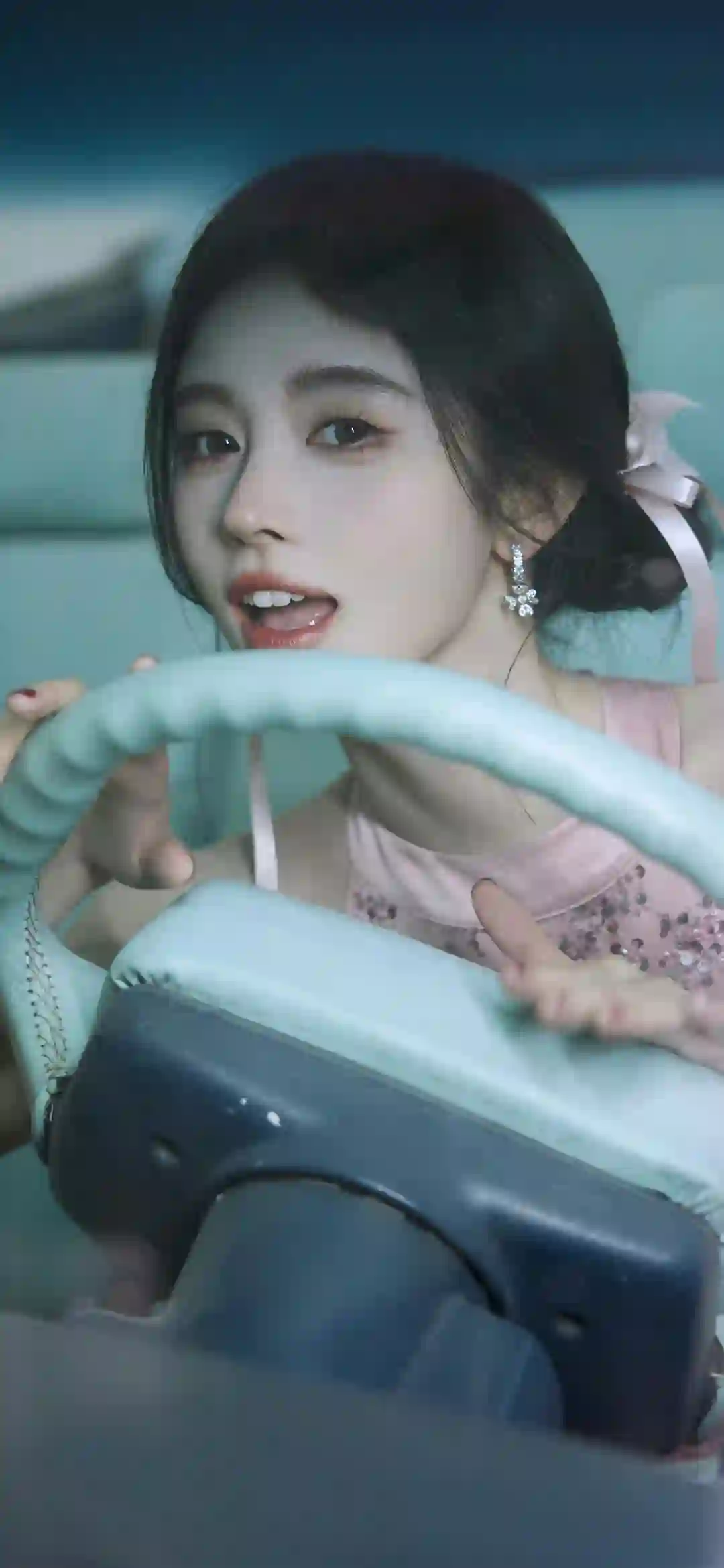 明星壁纸 长发可爱美女 时尚美女 鞠婧祎 可爱女孩