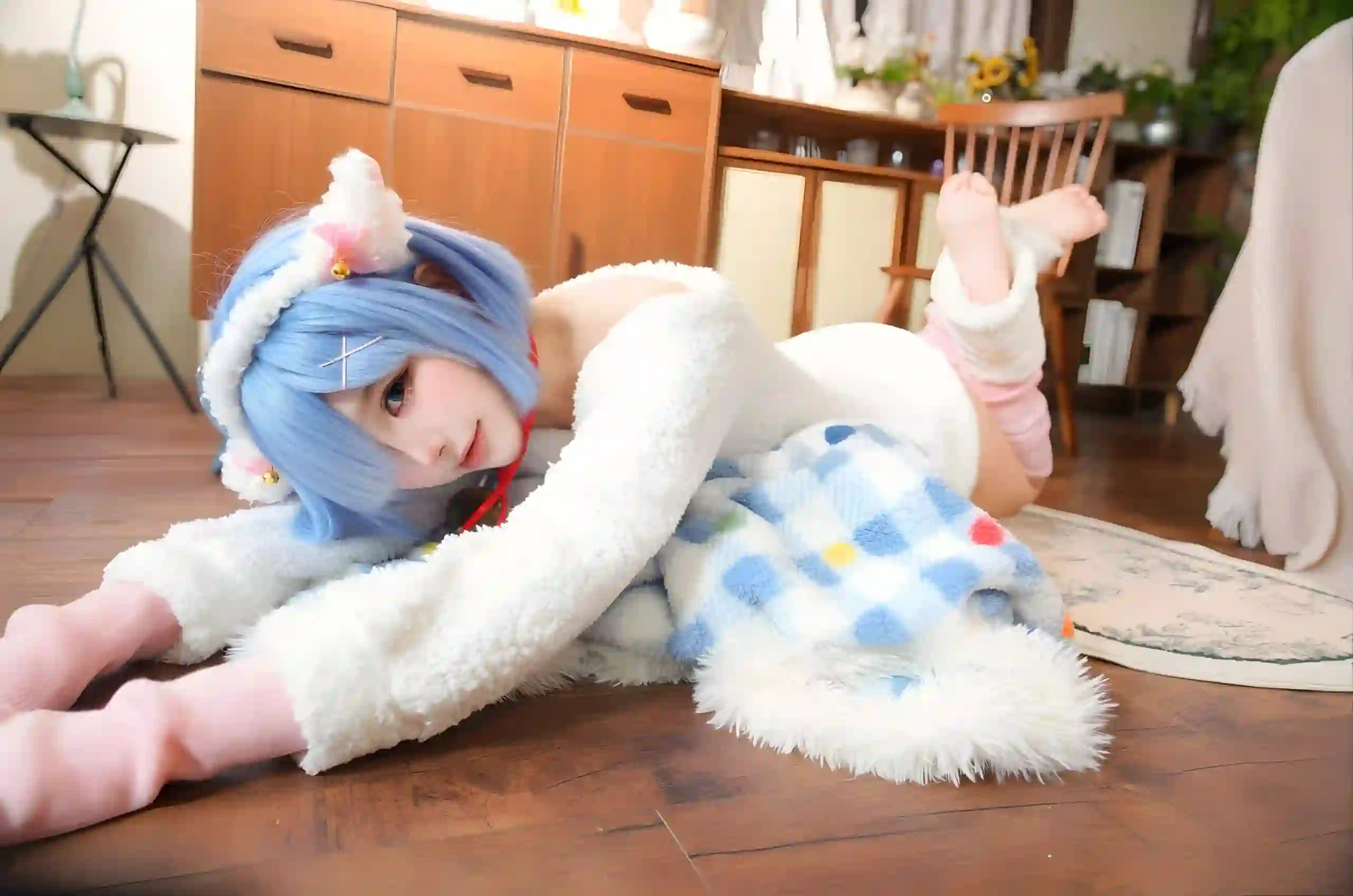 蓝色头发 雷姆 Coser 居家 白色衣服