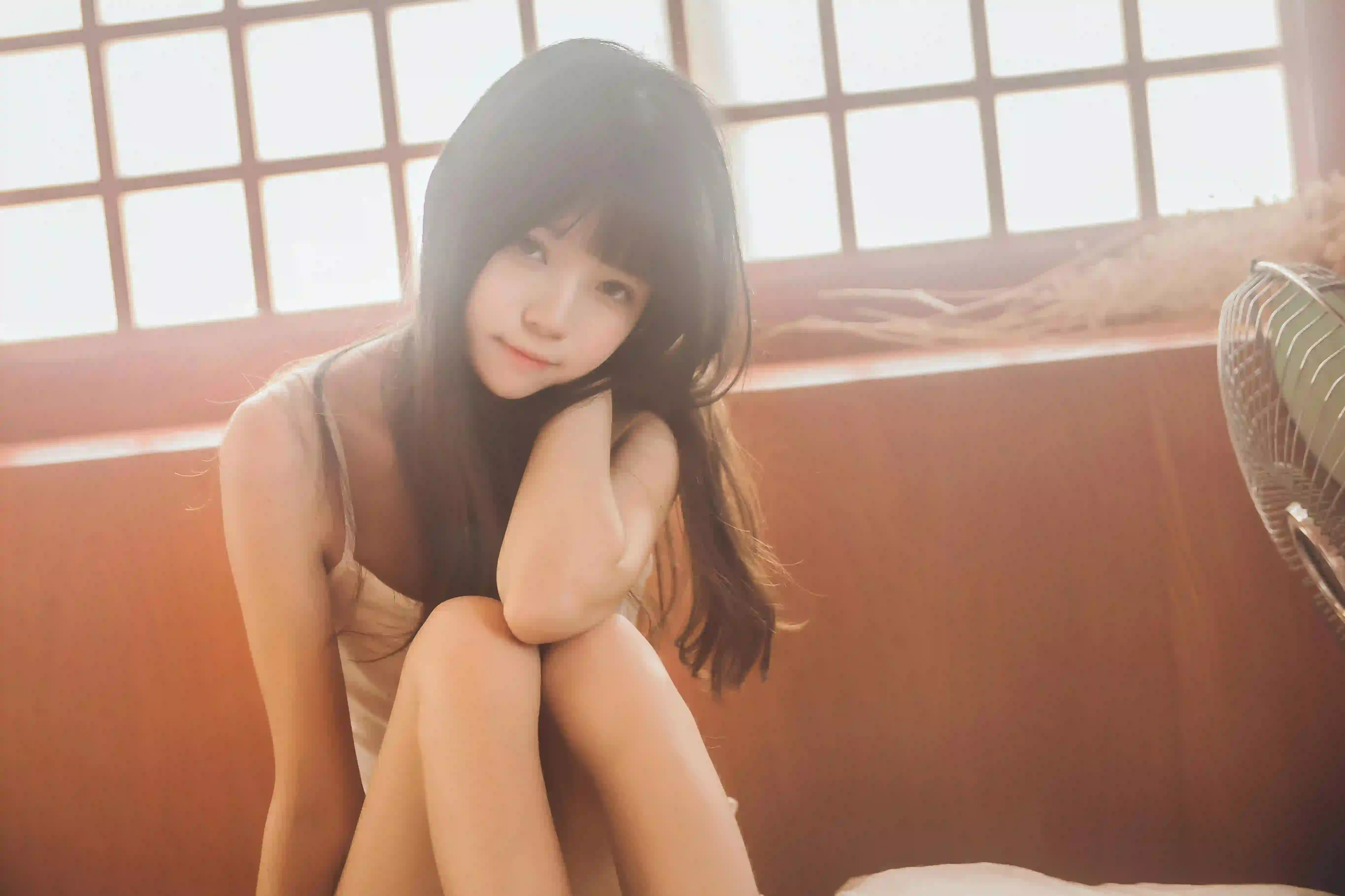 长发清纯美女 居家写真 温馨场景 居家 小清新