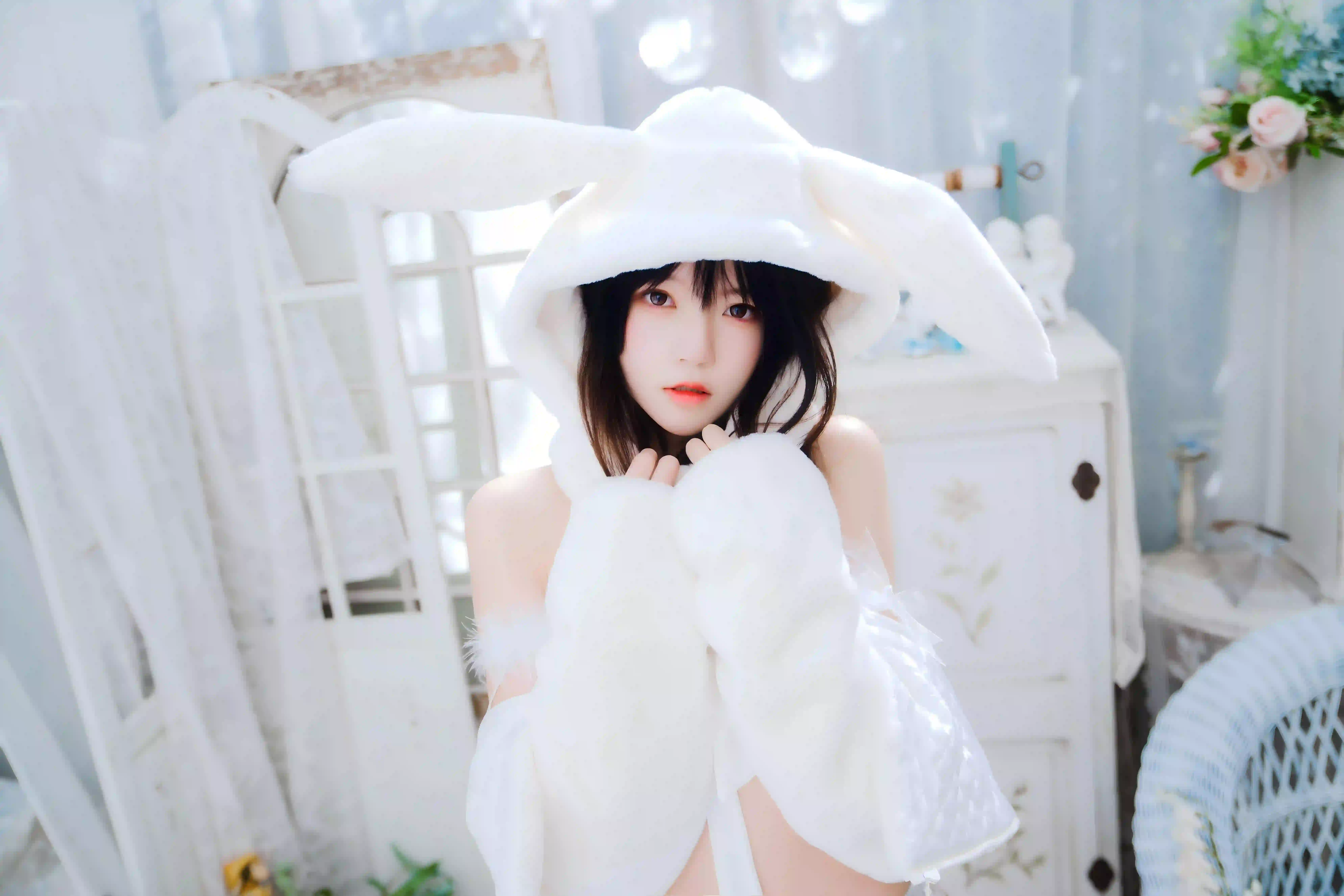 长发美女 清纯 可爱 纯欲 白色衣服