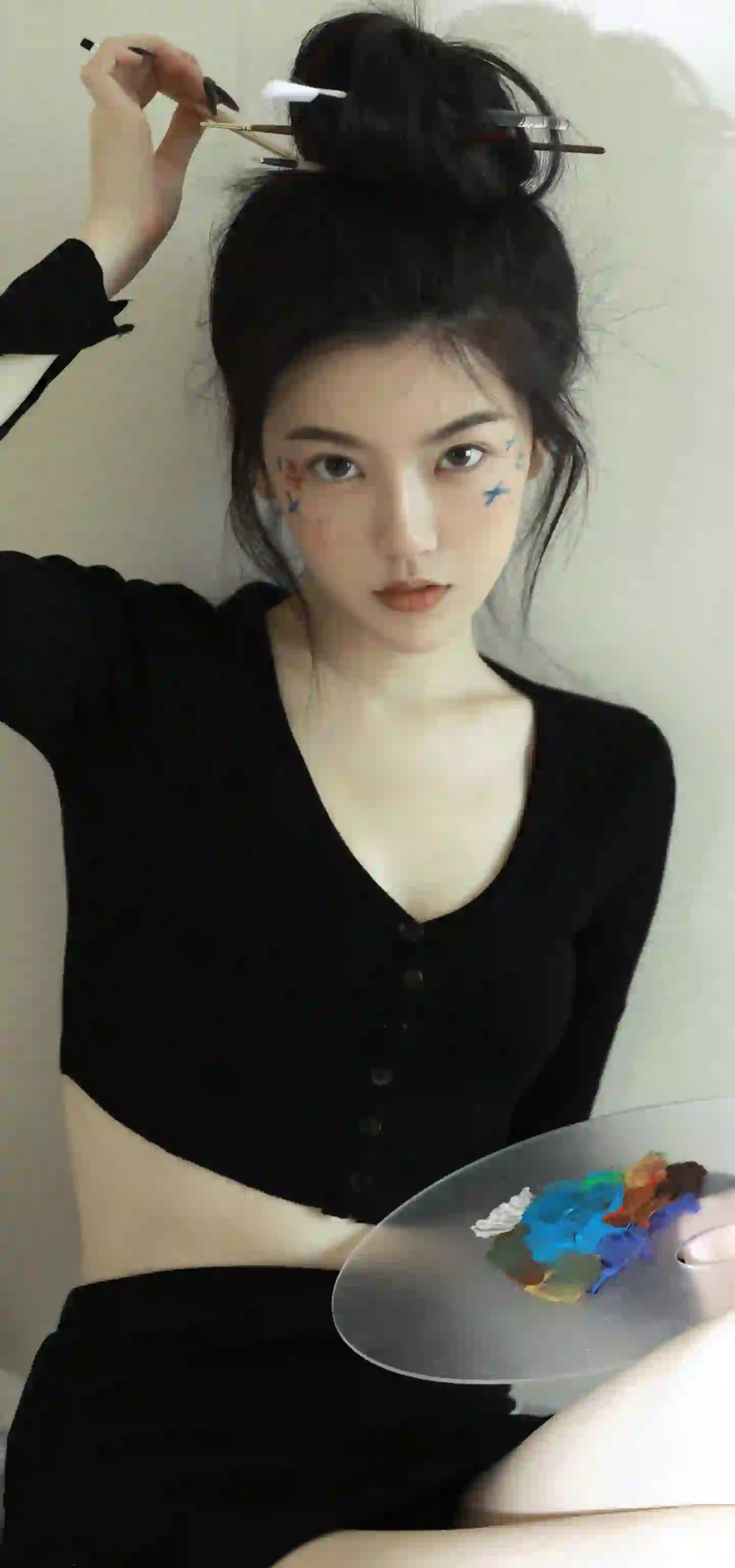 艺术彩妆 长发清纯美女 居家写真 调色盘