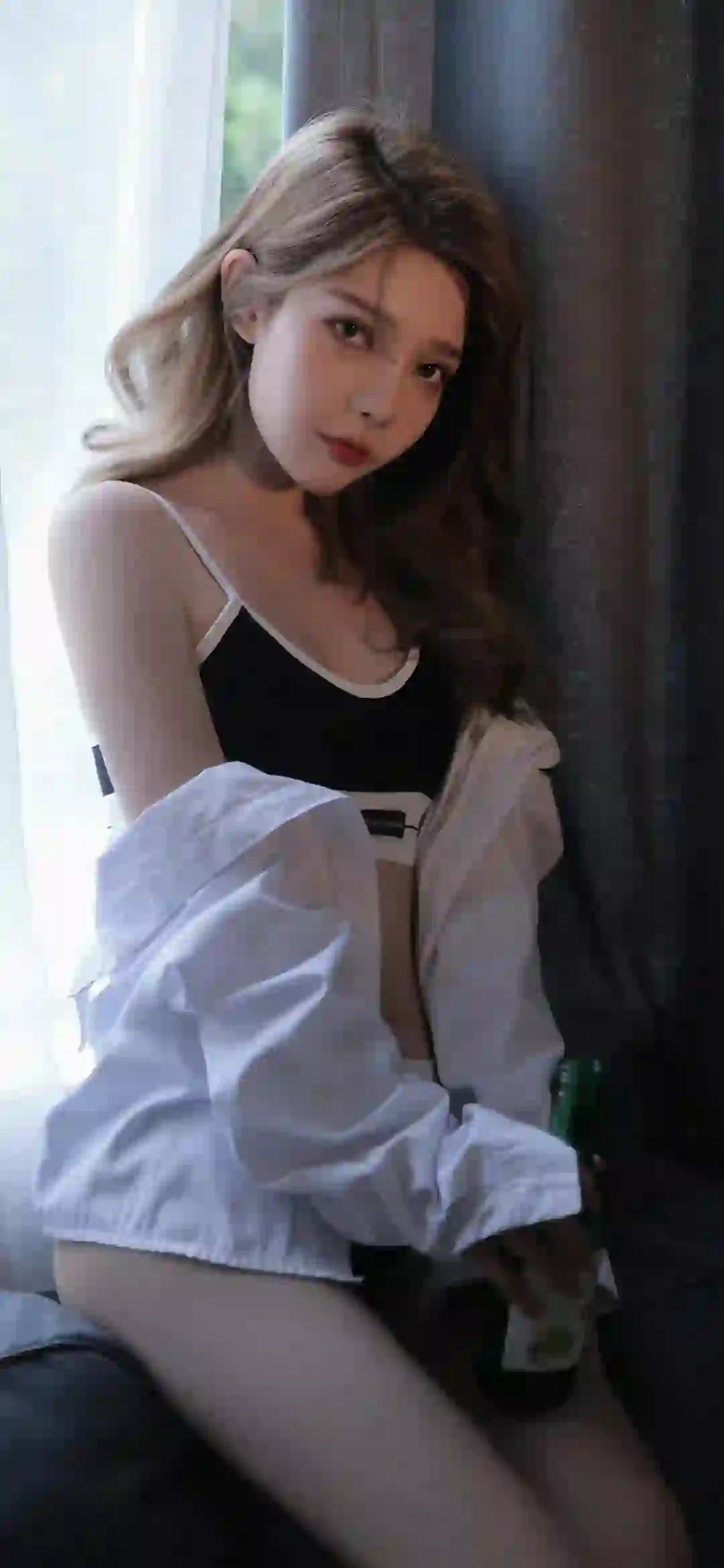 长发美女 吊带美女 长腿性感美女