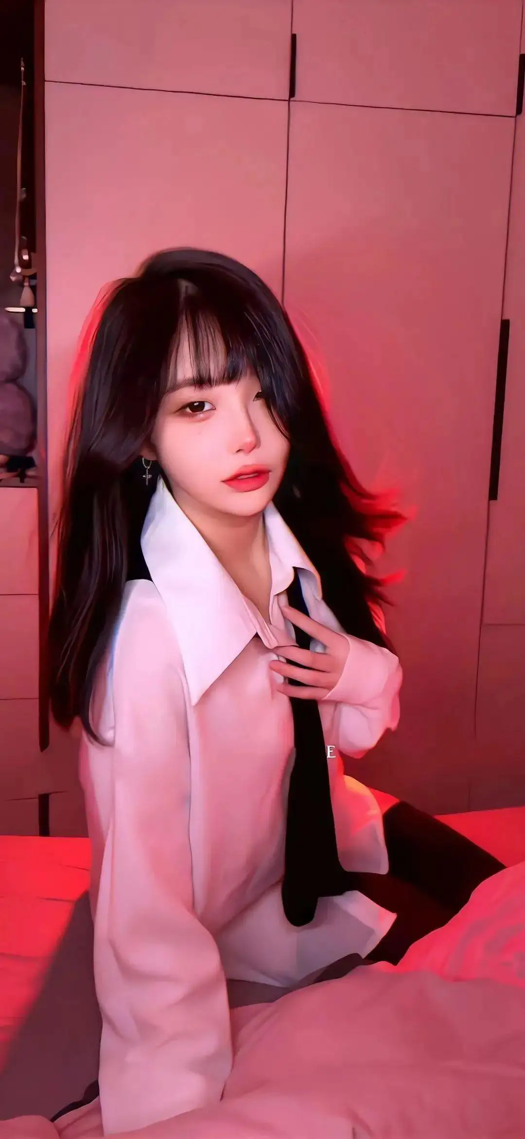粉红色调｜长发jk美女｜诱惑