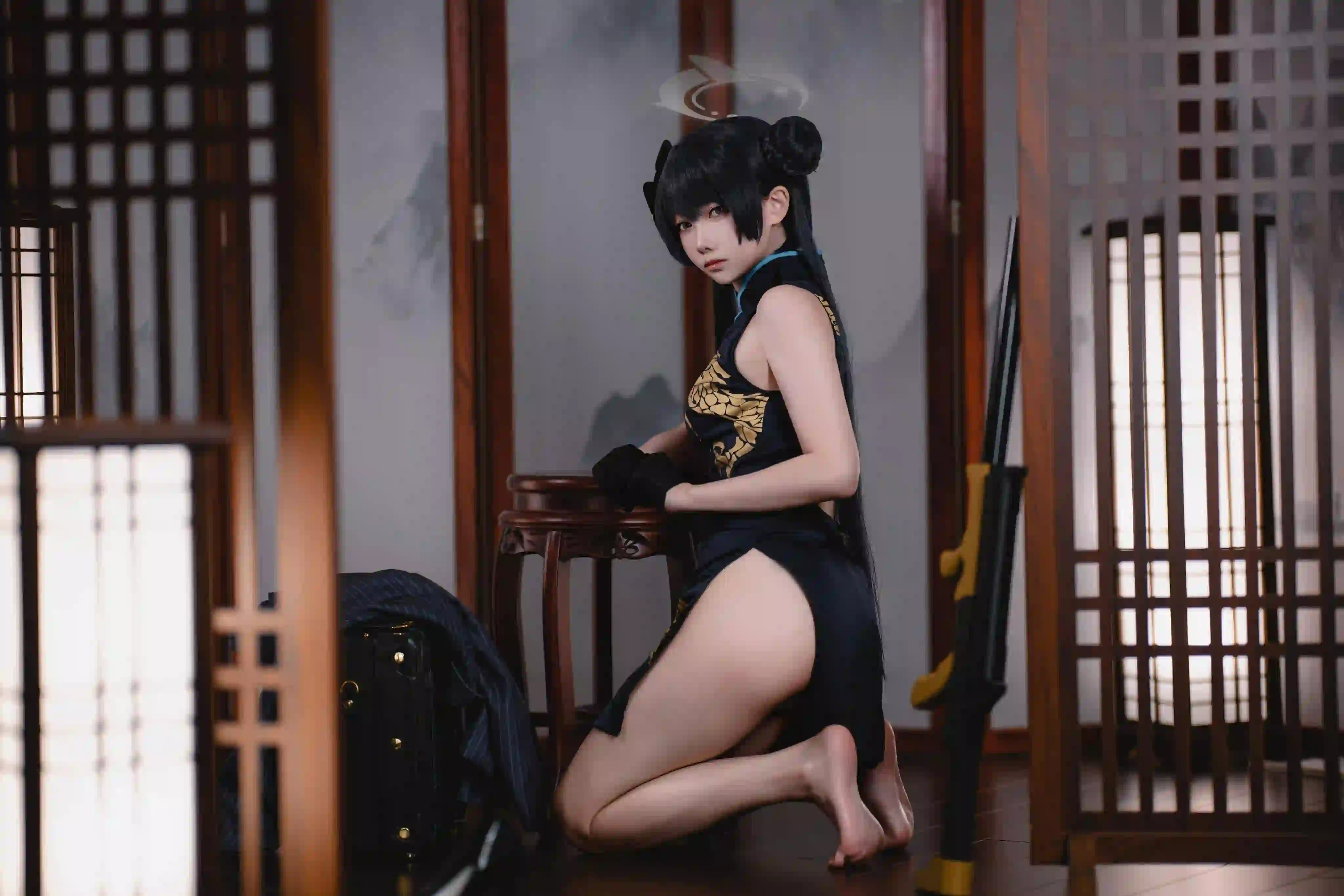 旗袍美女 性感美女 长腿美女 黑色衣服