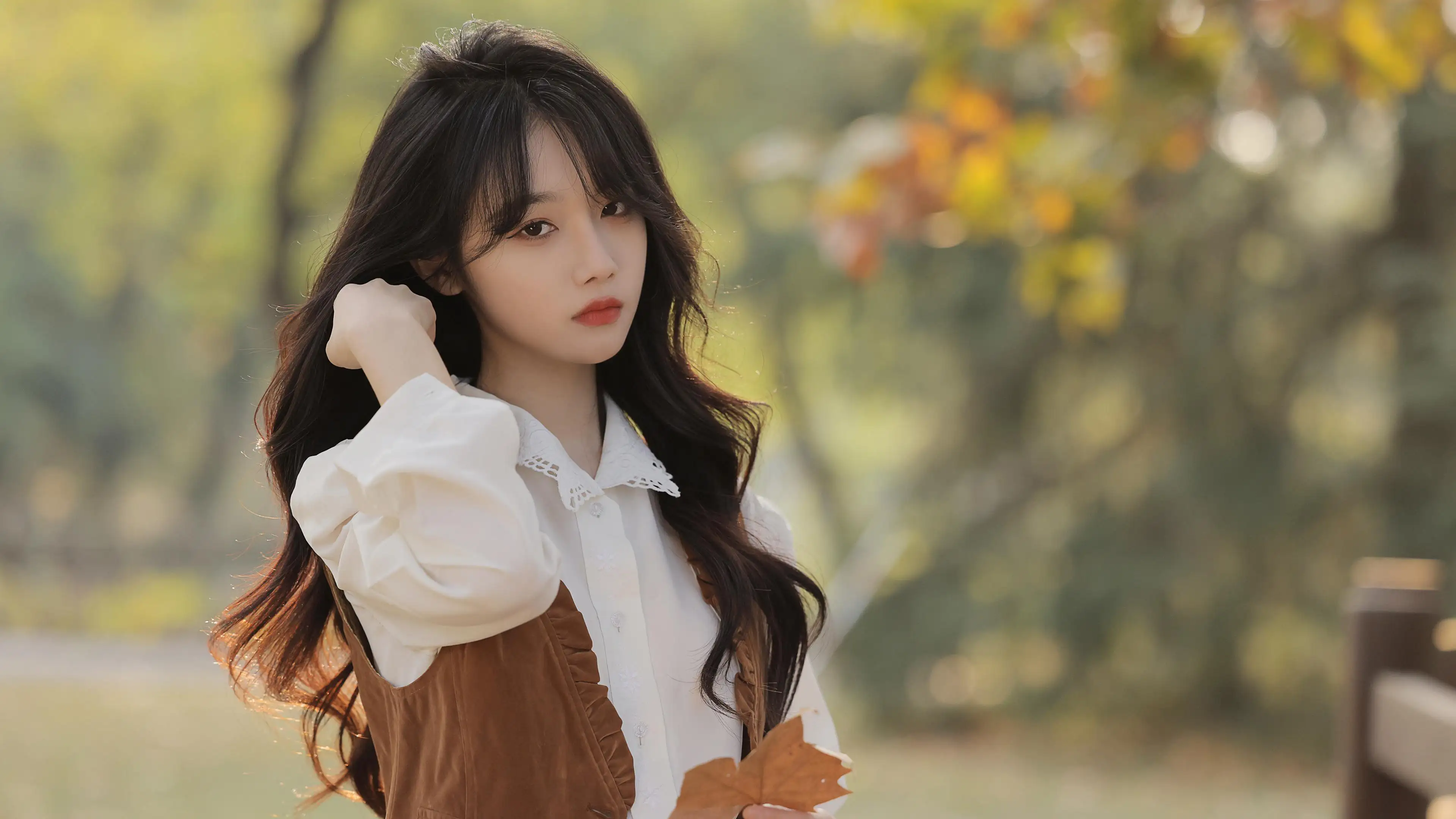 宋昕冉 秋天 树叶 唯美 4k 美女