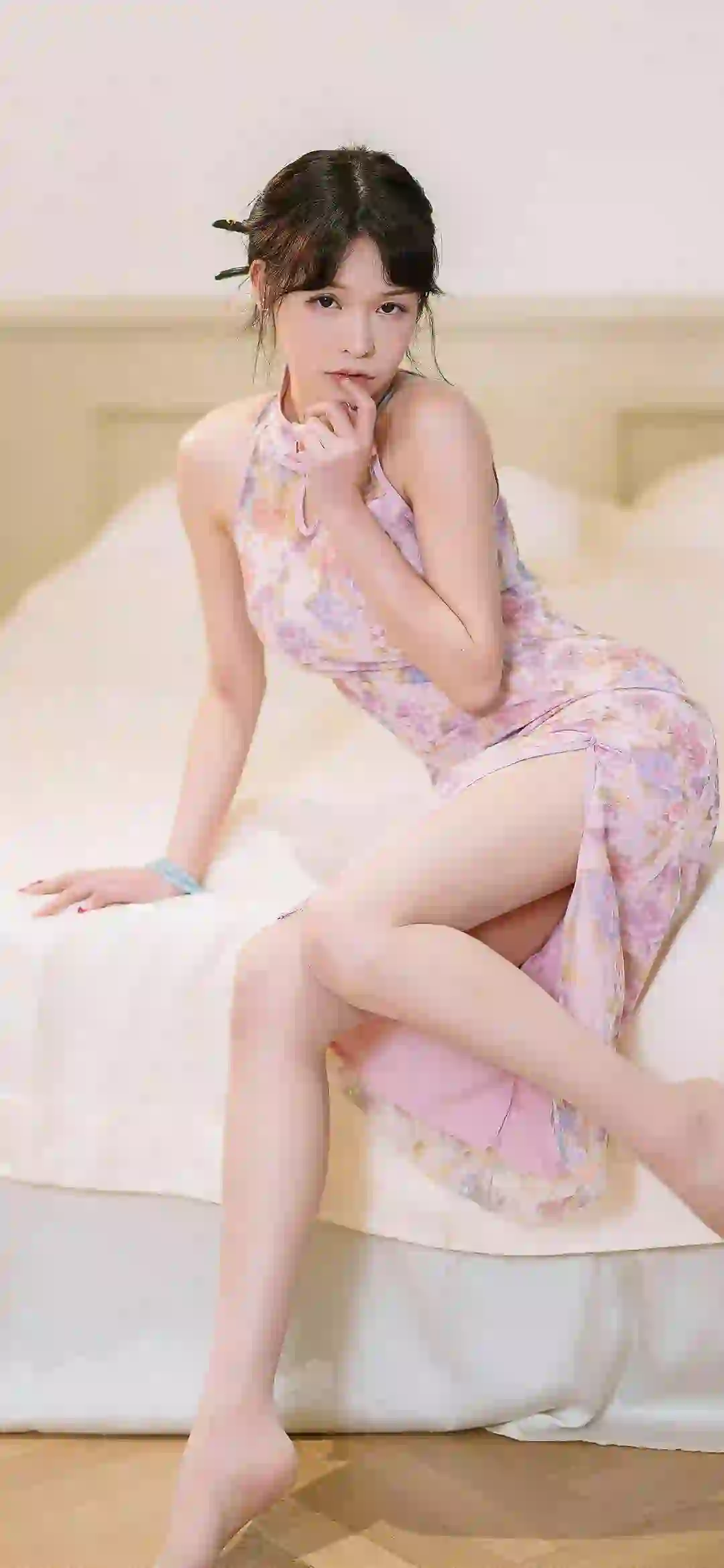 性感美女 旗袍 长腿