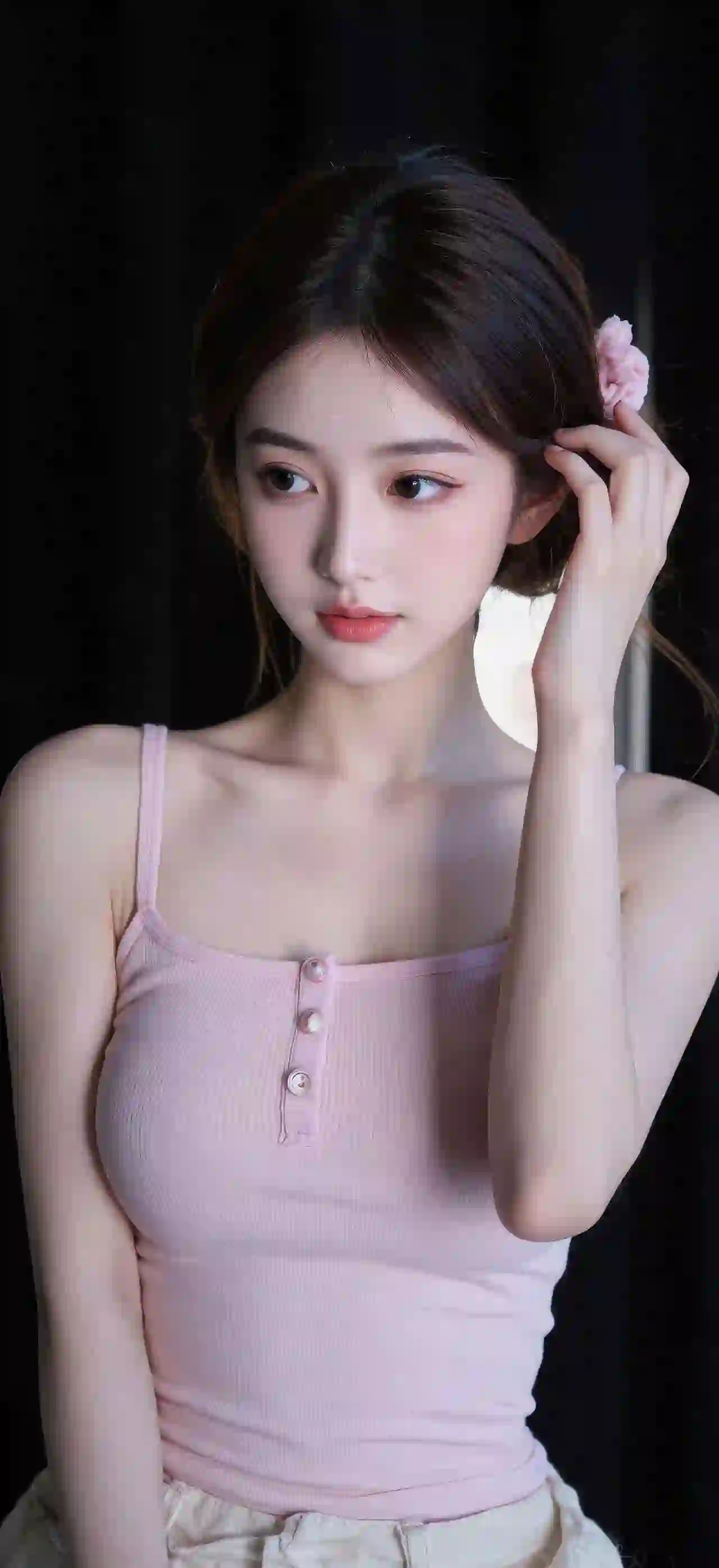 美女 长发美女 甜美 粉红色吊带美女 甜美女孩