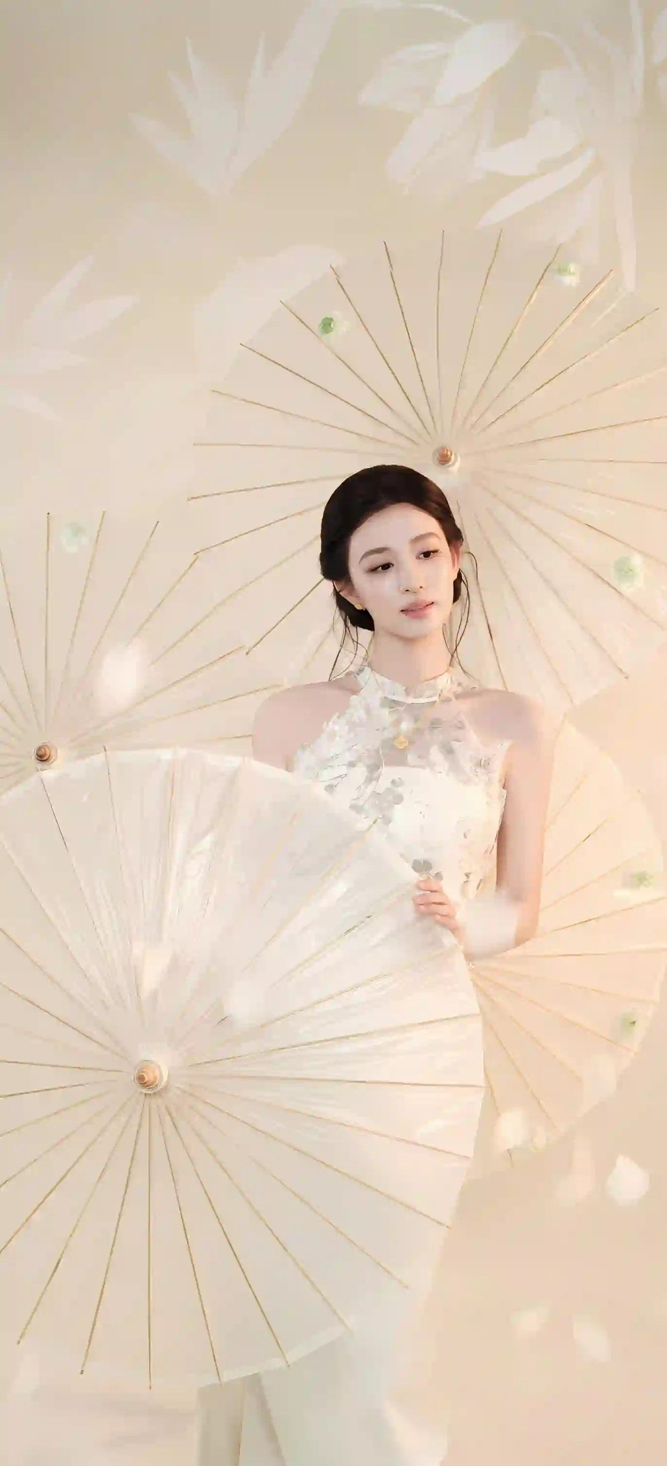 古风 美女 油纸伞 白色刺绣裙 优雅写真 王楚然