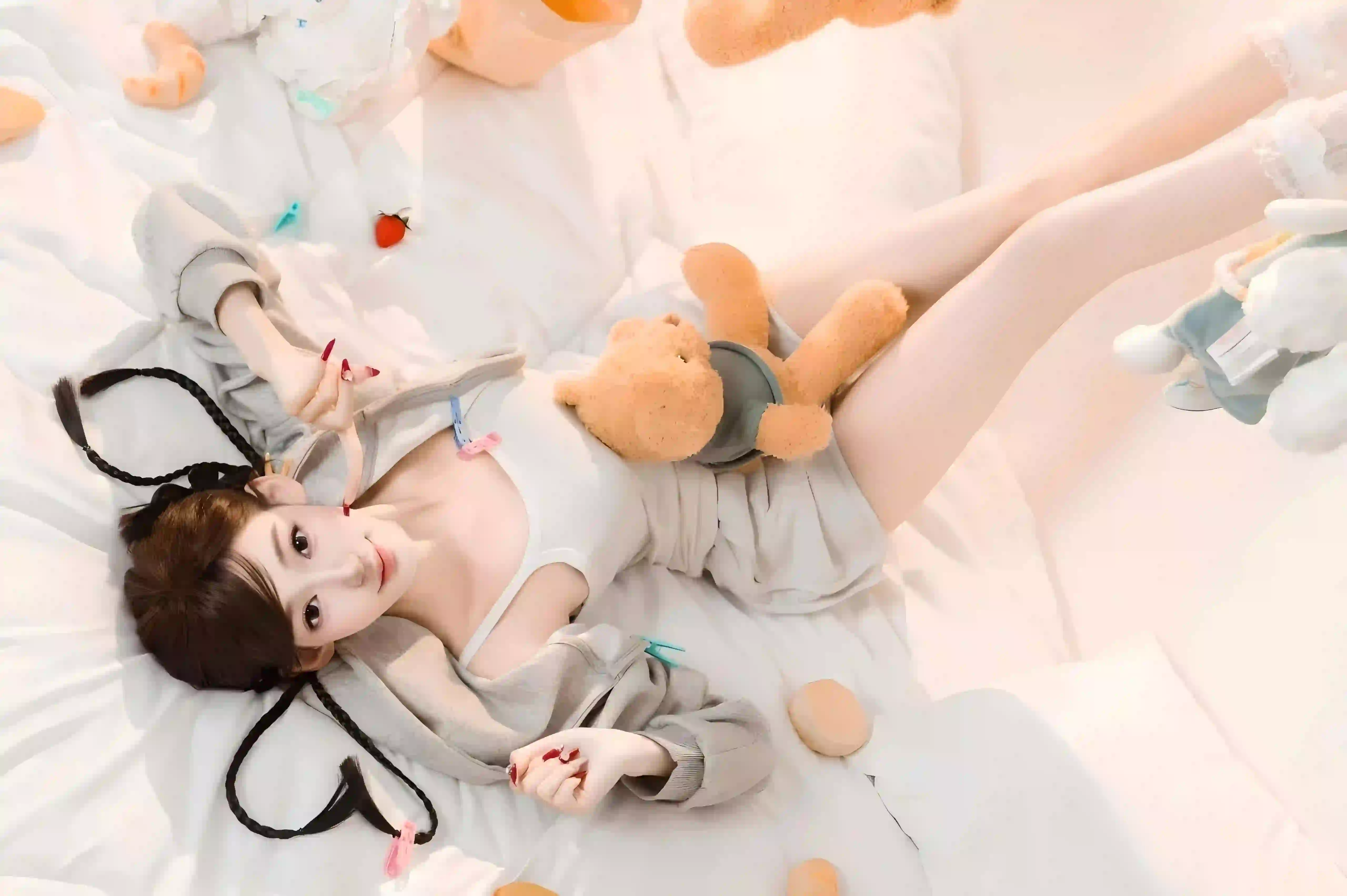 长发美女 可爱 居家 玩偶 可爱玩偶 长腿美女