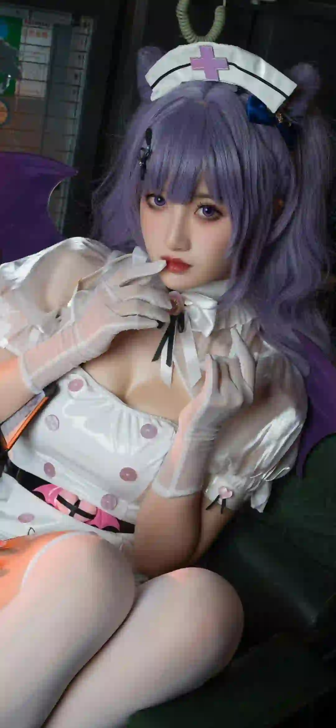 长发cos美女 长腿美女 丝袜美腿 白色丝袜