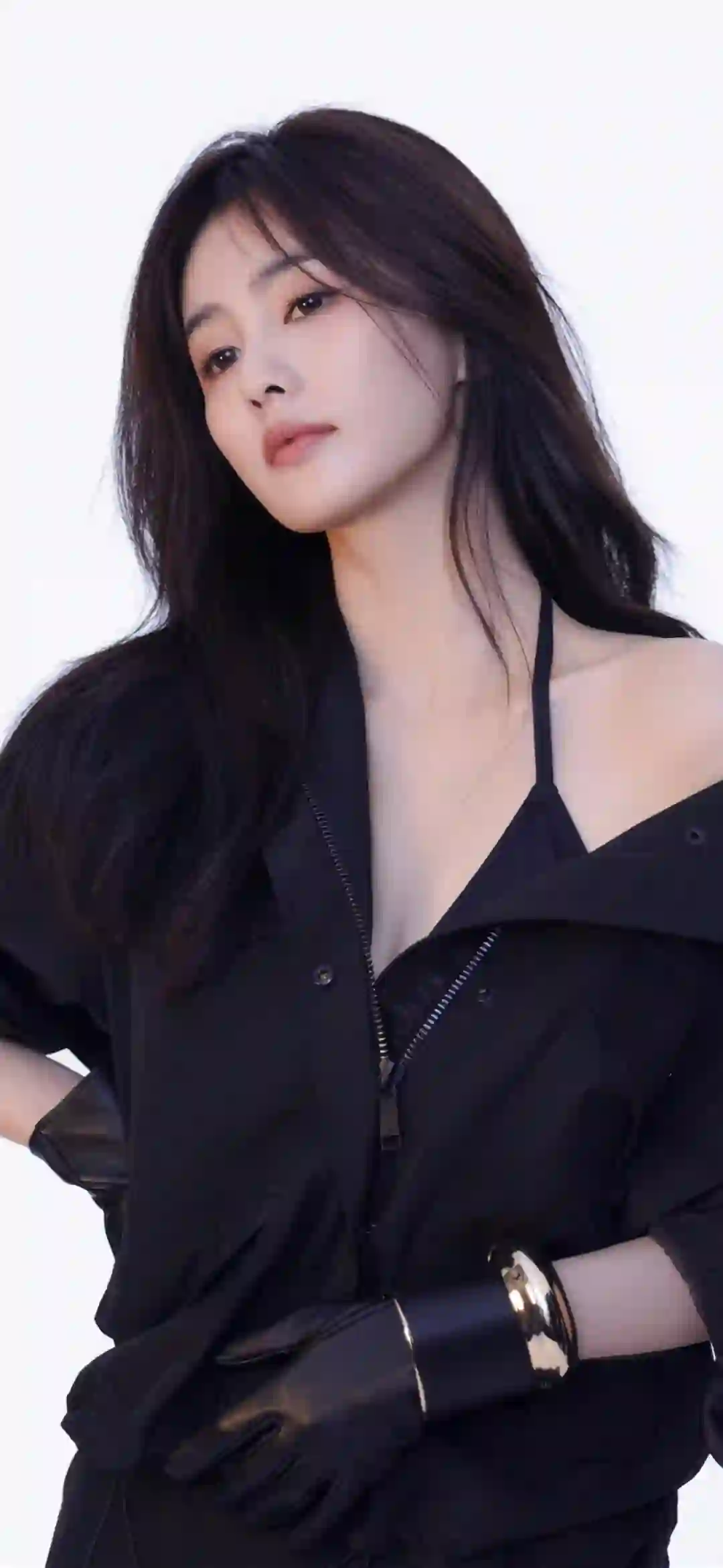 白鹿 长发性感美女 时尚穿搭 黑色衣服