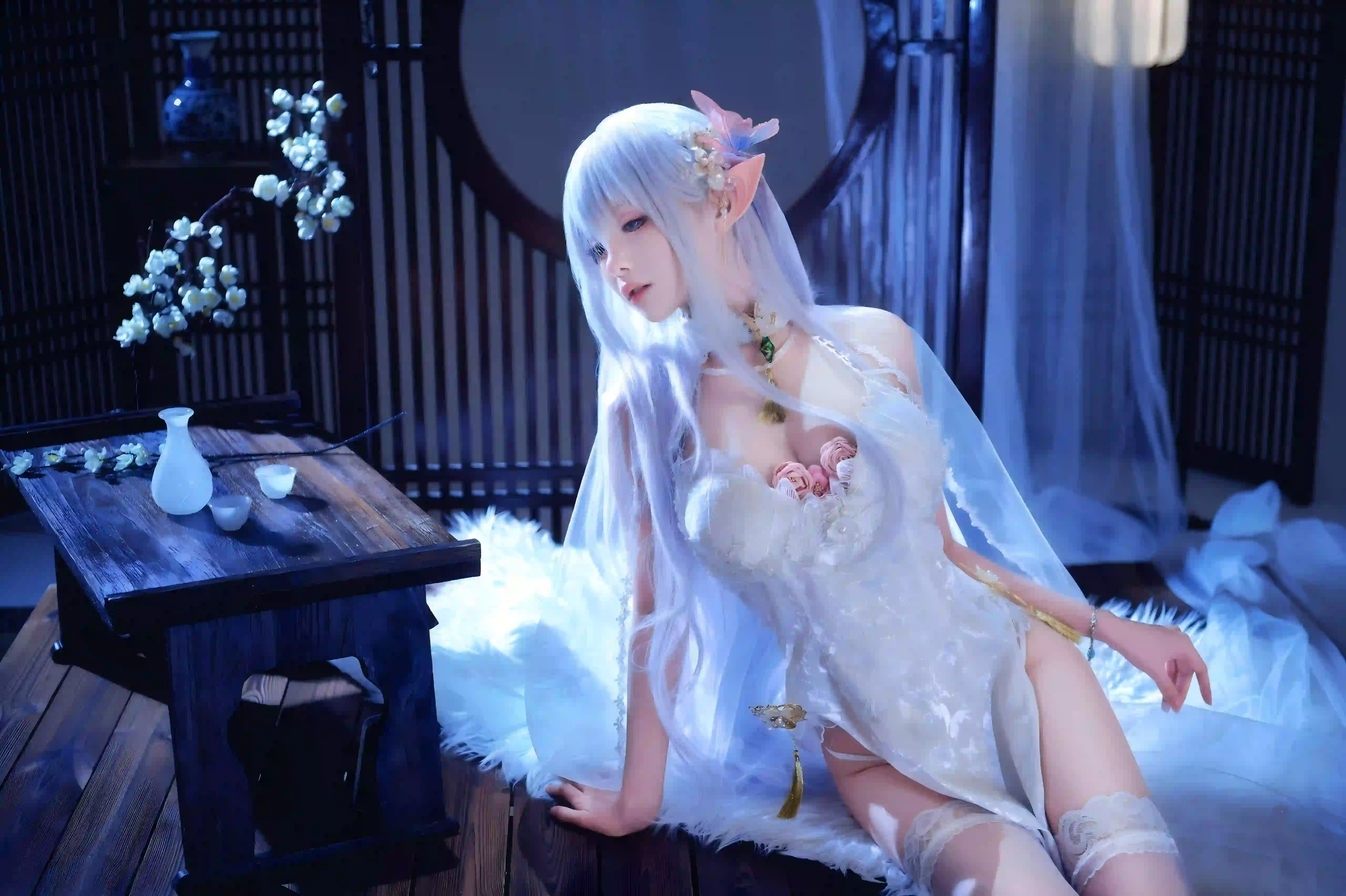 长发美腿 长腿性感美女 Coser 蓝色环境 精灵耳朵