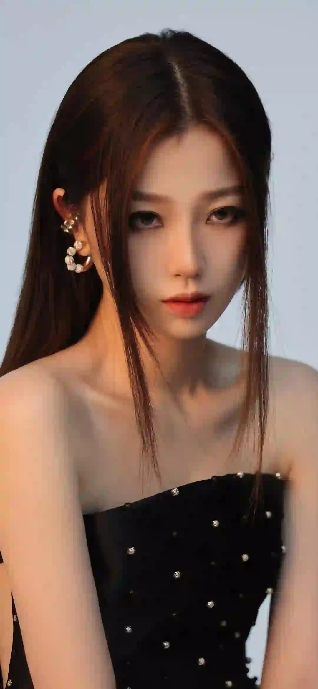 长发美女 性感美女 虞书欣  斑点裙 抹胸穿搭