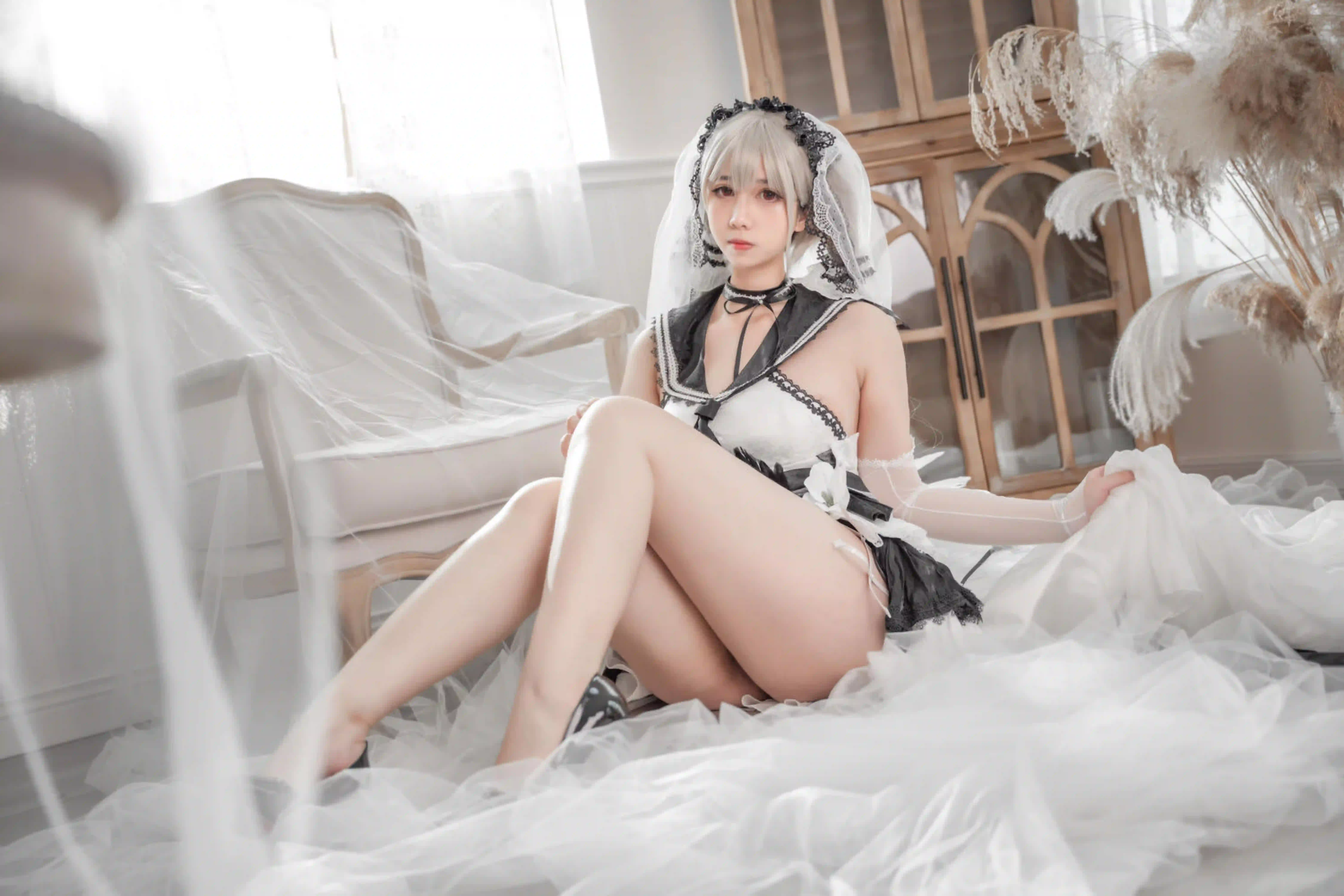 黑白婚纱 cosplay 少女 室内 写真 唯美