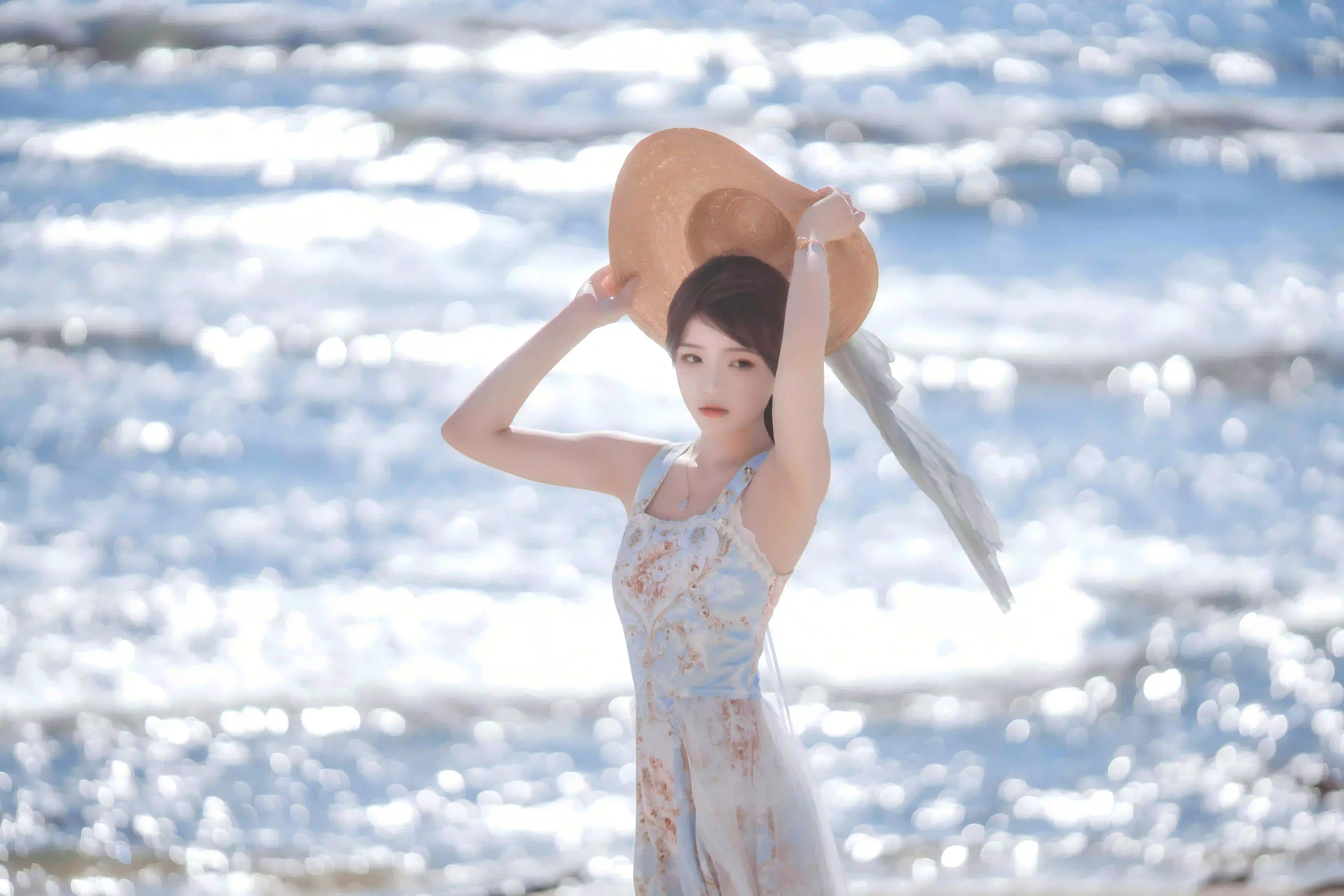 夏日 海边少女 长发美女 草帽女孩 碎花裙