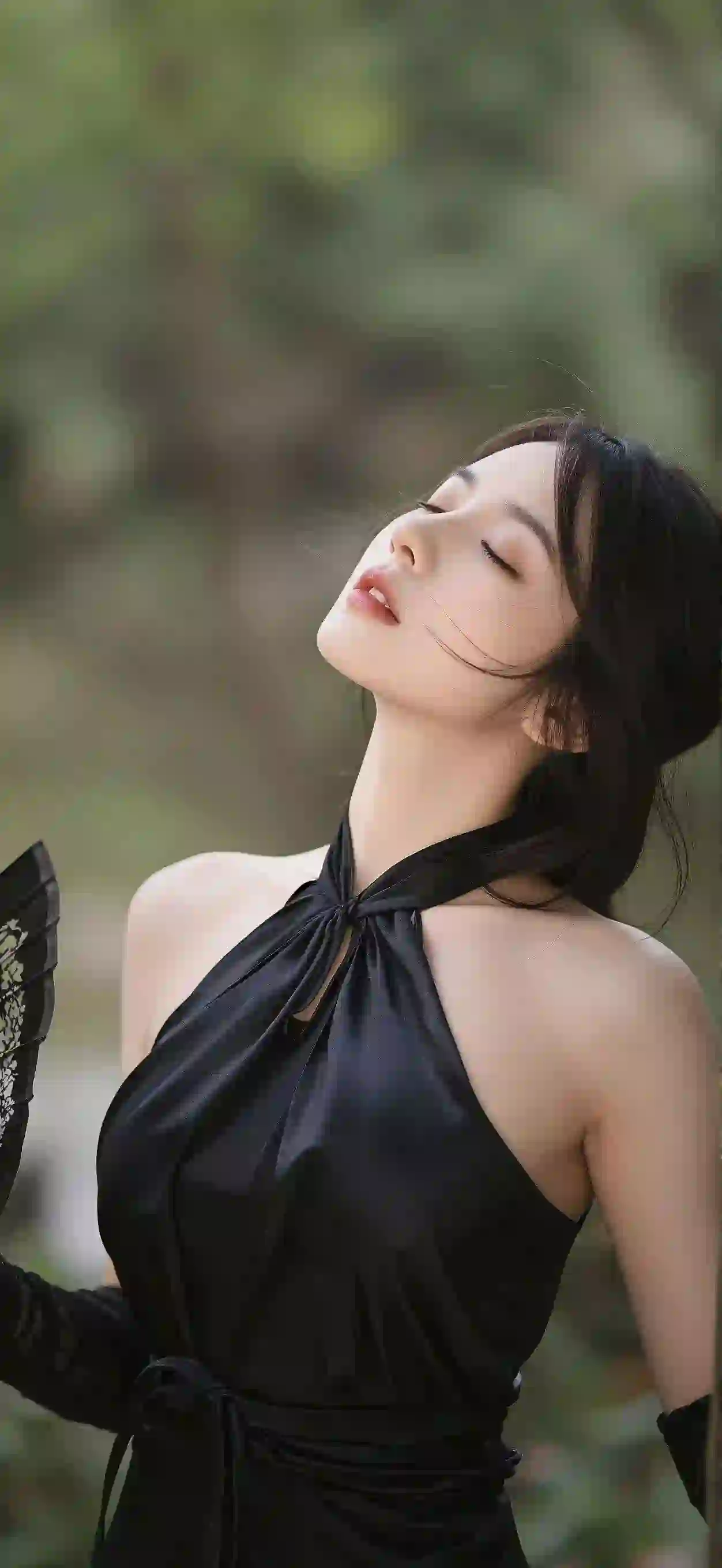 唯美 长发美女 性感美女 黑色长裙