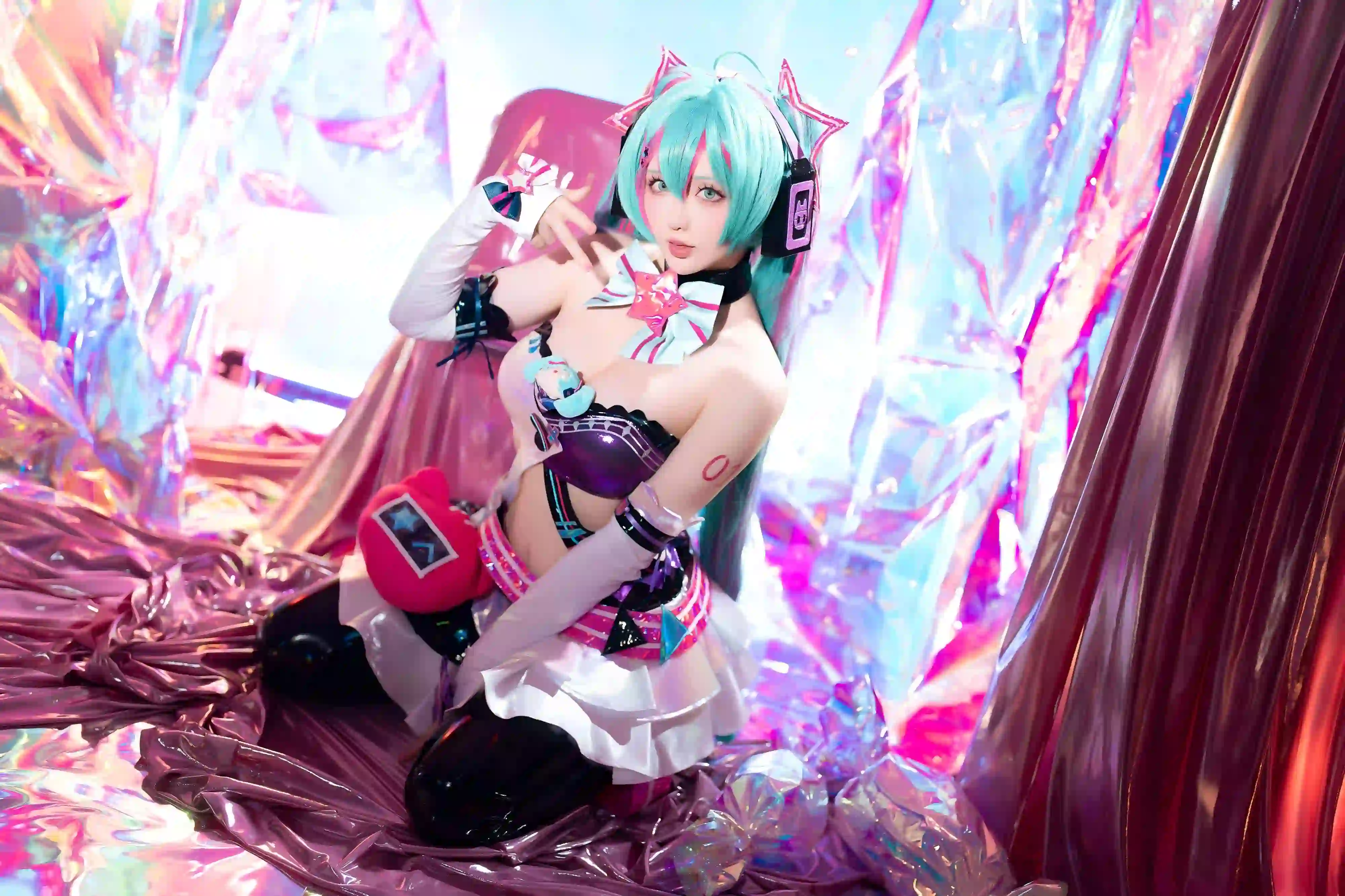 初音未来 炫彩背景 蓝色头发
