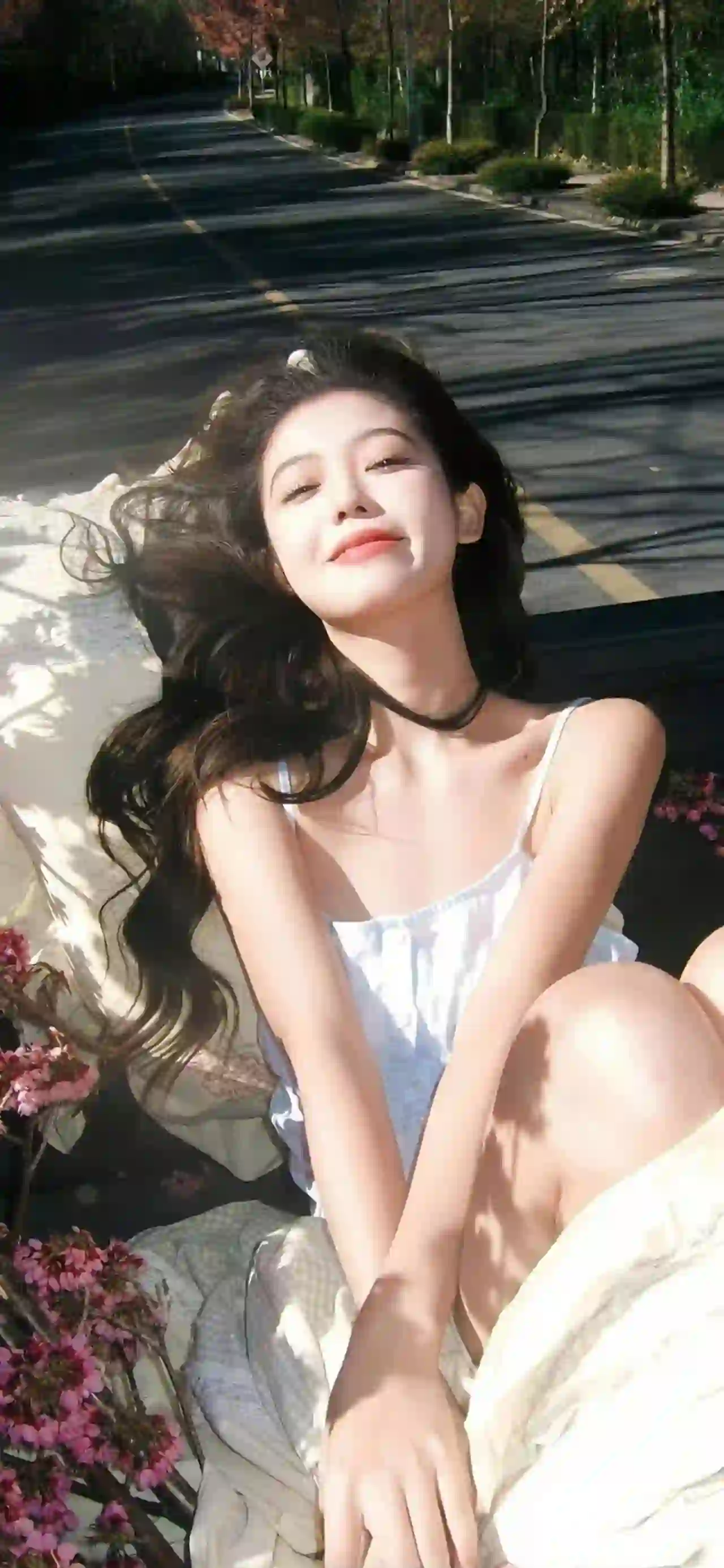 长发美女 吊带美女 青春 甜美 微笑 唯美