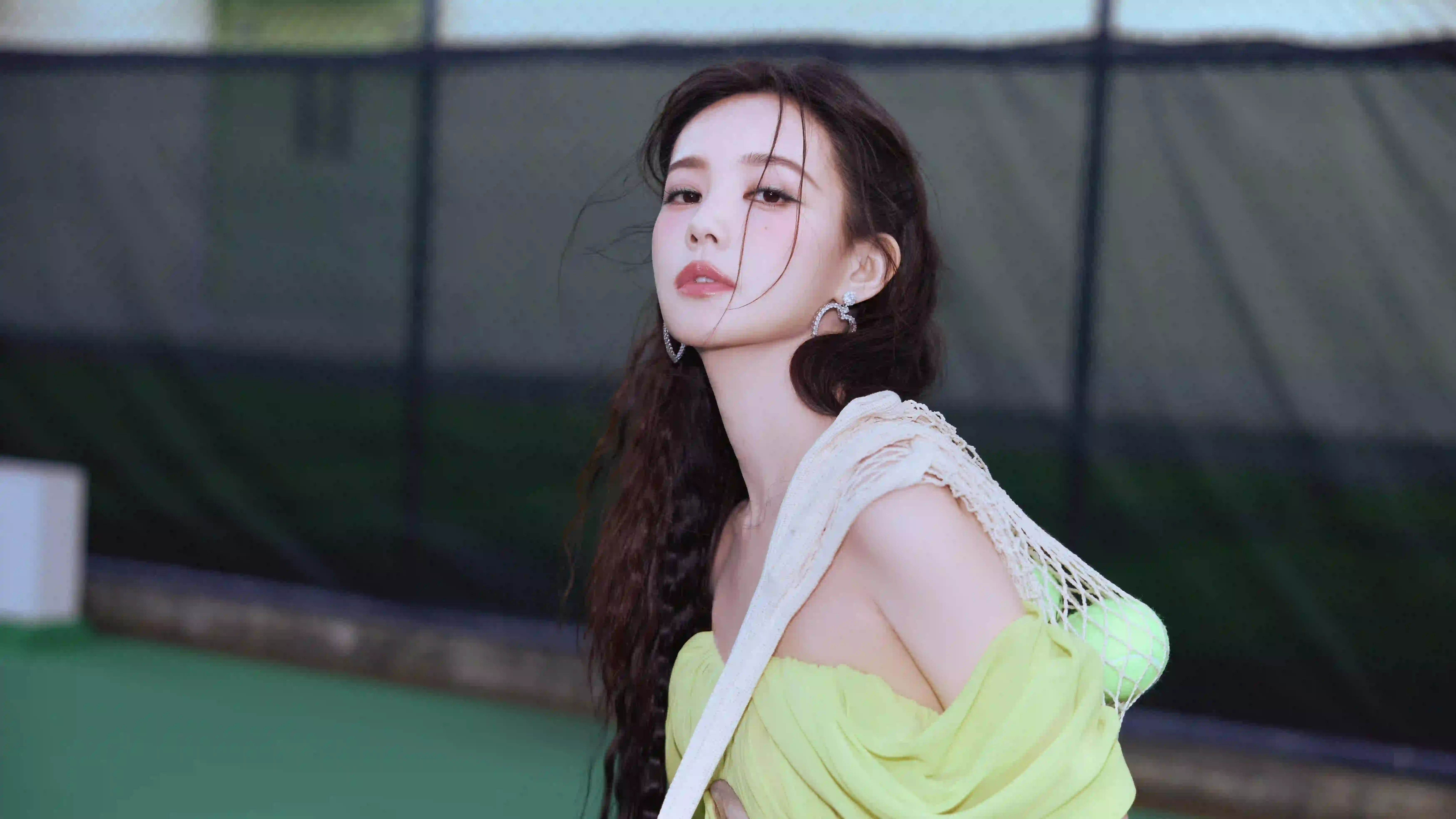 运动 网球 淡黄色裙子 运动场 李一桐 6k