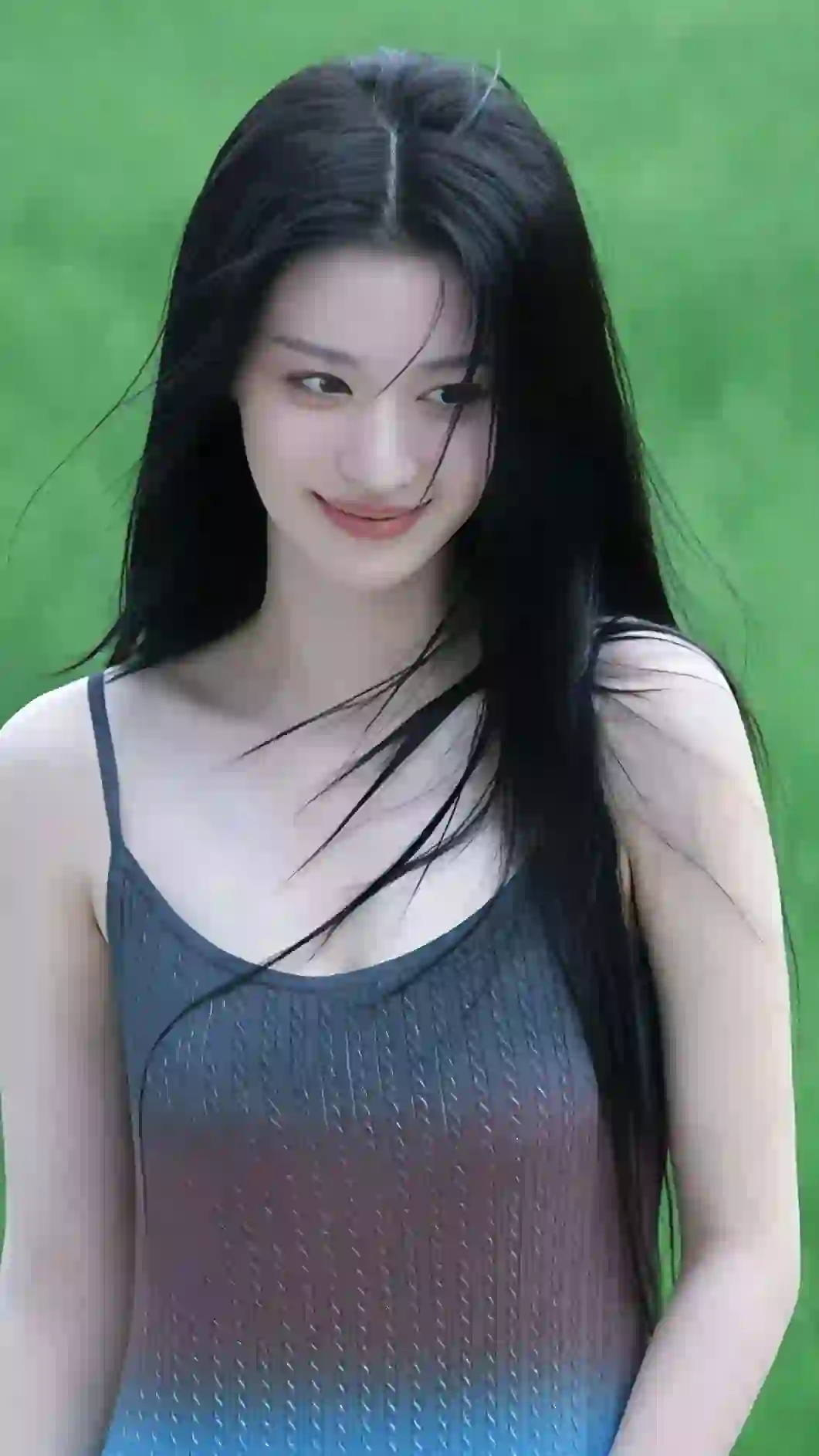 王楚然 吊带美女 渐变吊带 户外 微笑 甜美