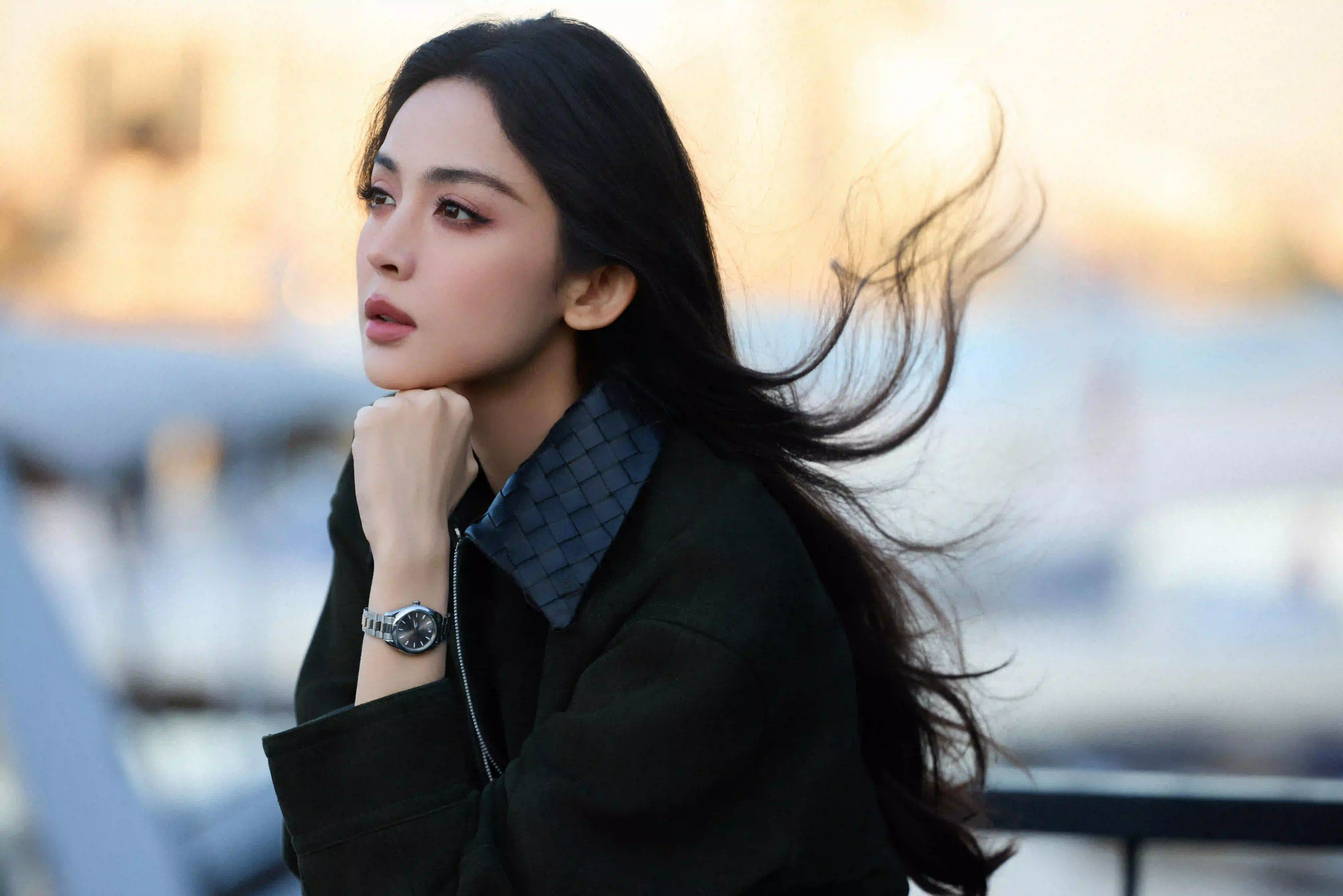 古力娜扎 长发性感美女 户外写真