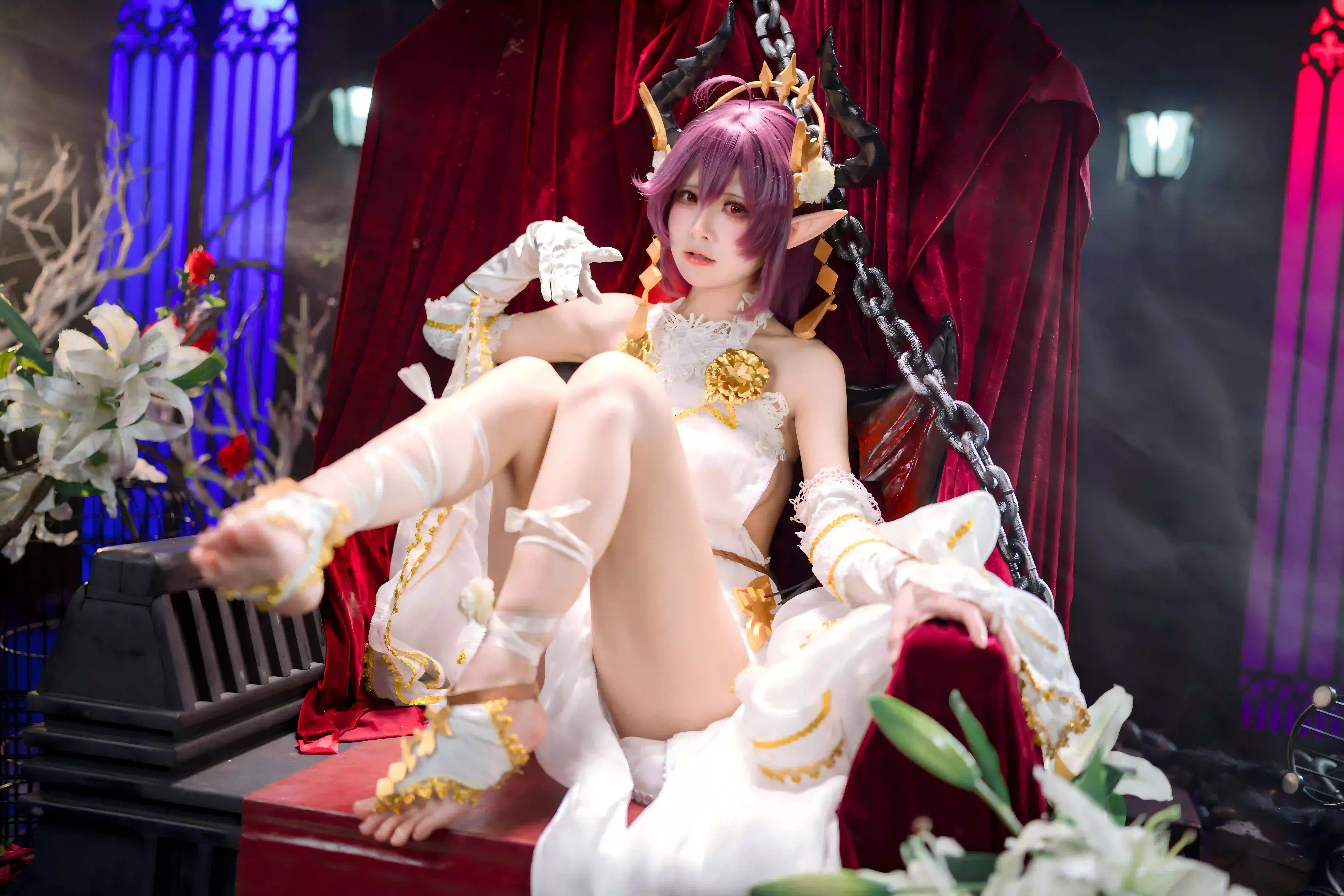 长腿美女 cos 性感美女 花团 精灵耳朵
