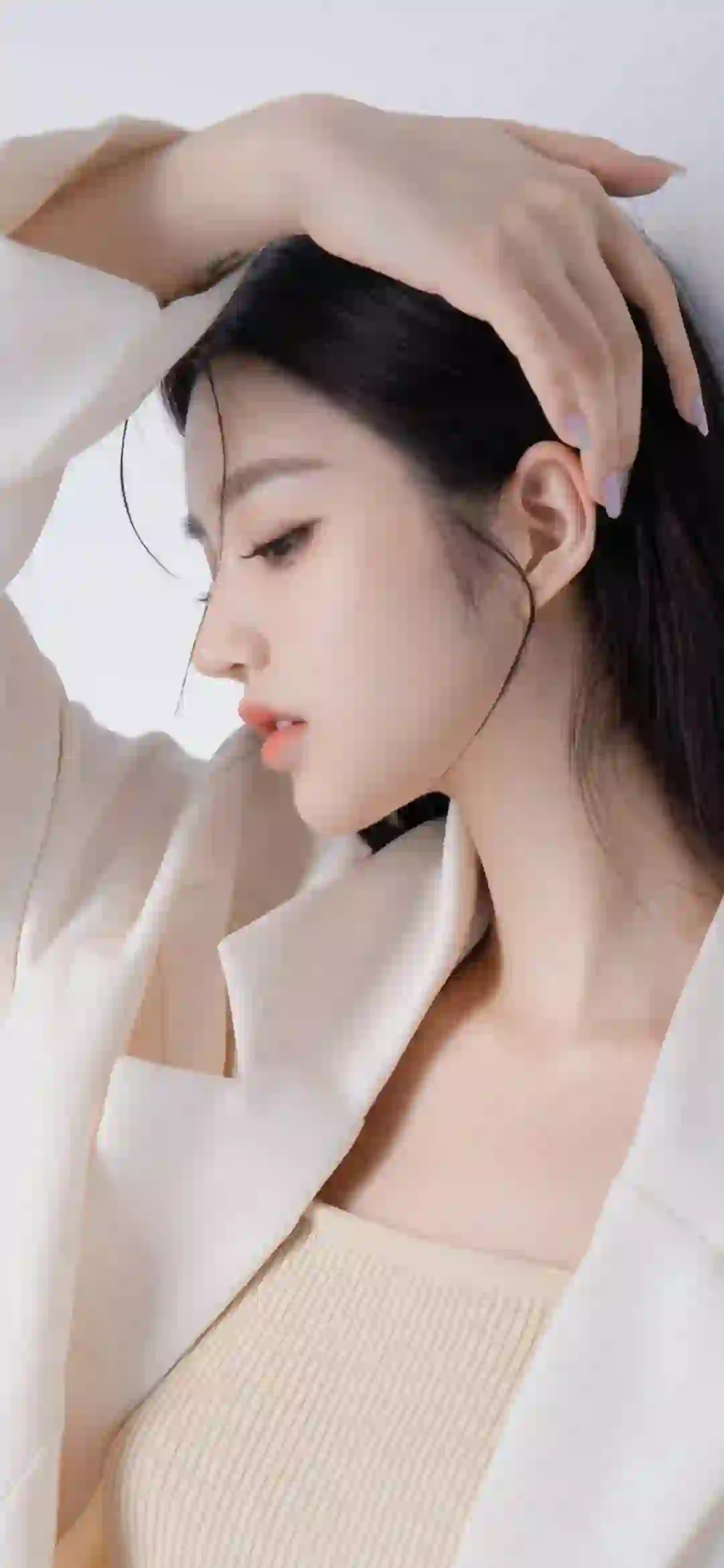 白色西装 长发清纯美女 职业穿搭 唯美