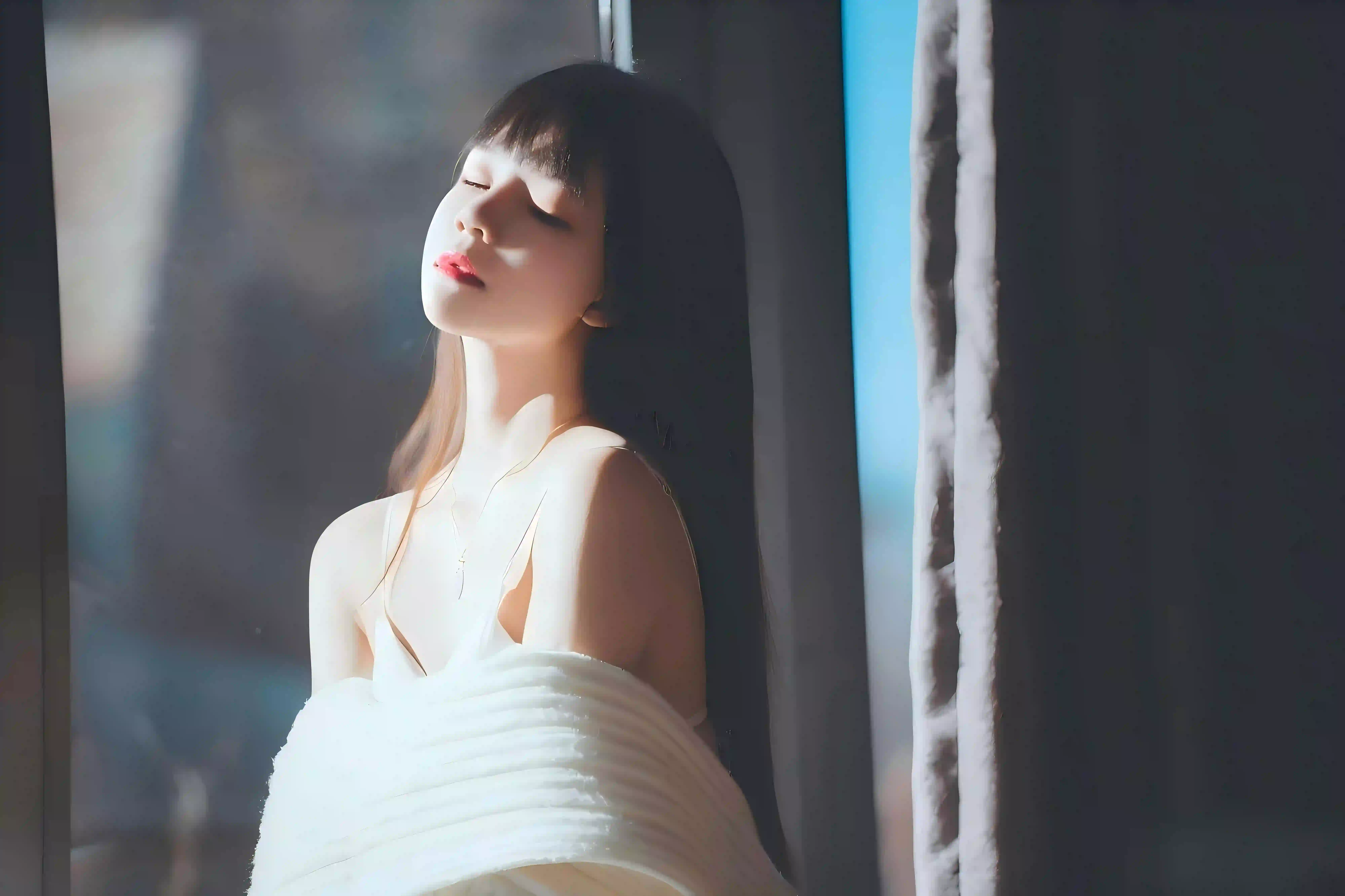 光影 性感 长腿美女 性感美女 美腿 居家写真 纯欲风