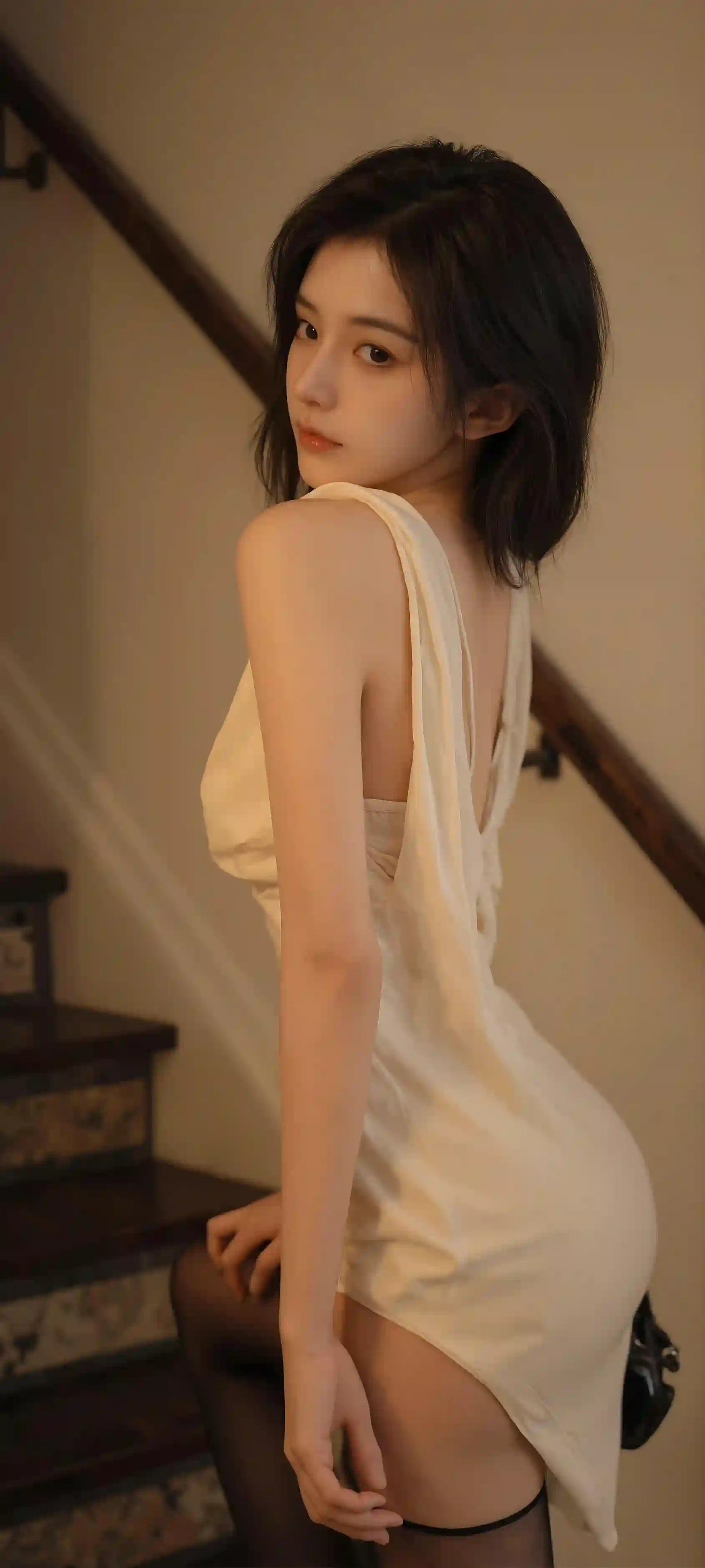 长发女孩 白色裙子 黑色丝袜 长发白裙女孩 居家写真