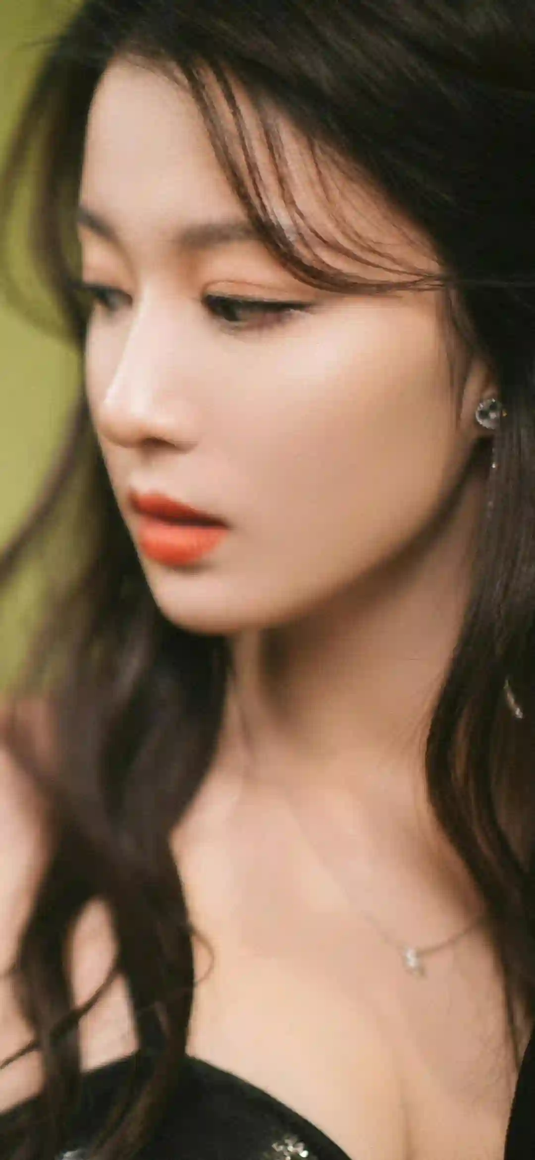 长发美女 性感美女 明星 手机壁纸 王楚然