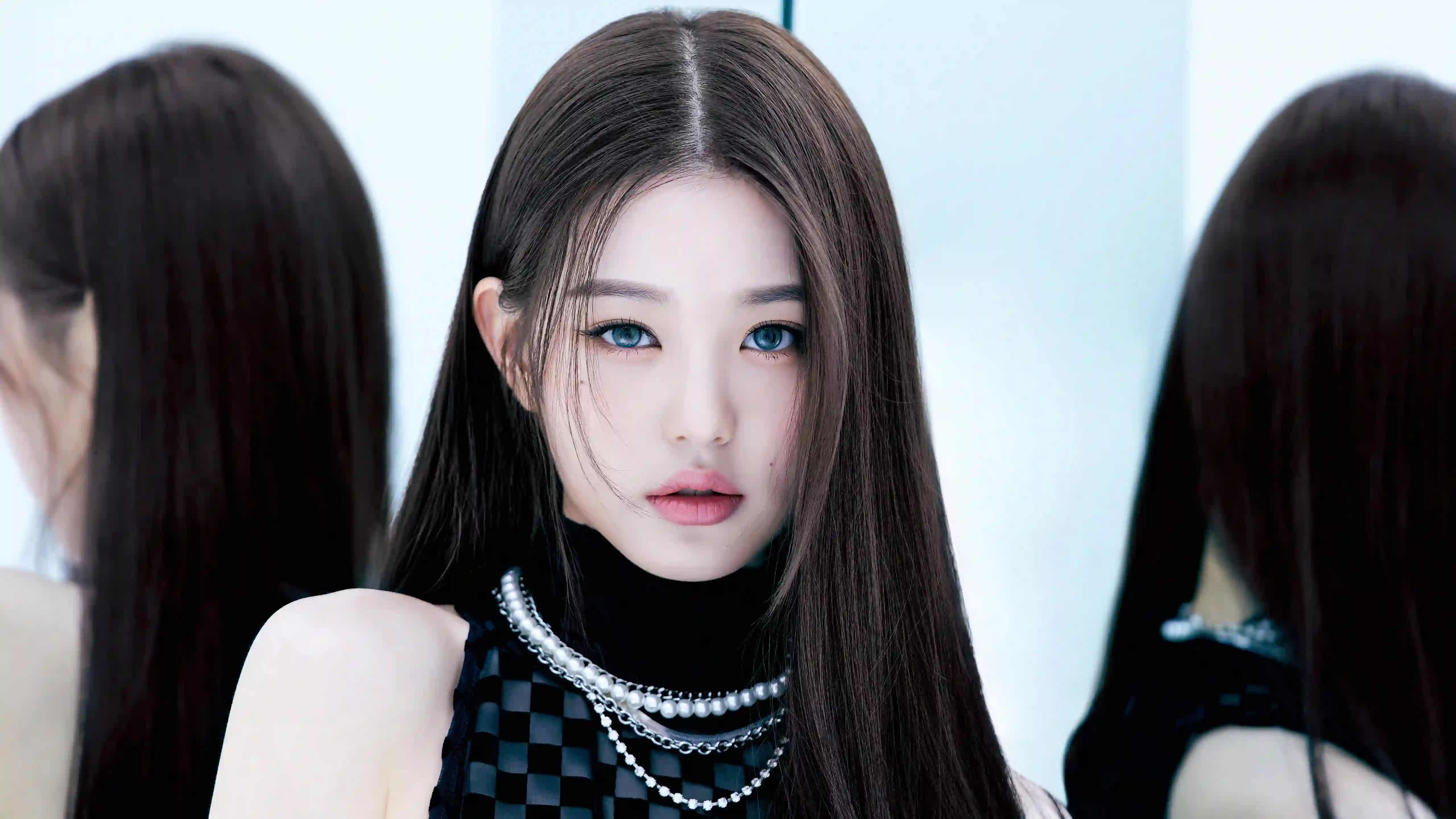 美女明星 张元英 长发美女  个性穿搭