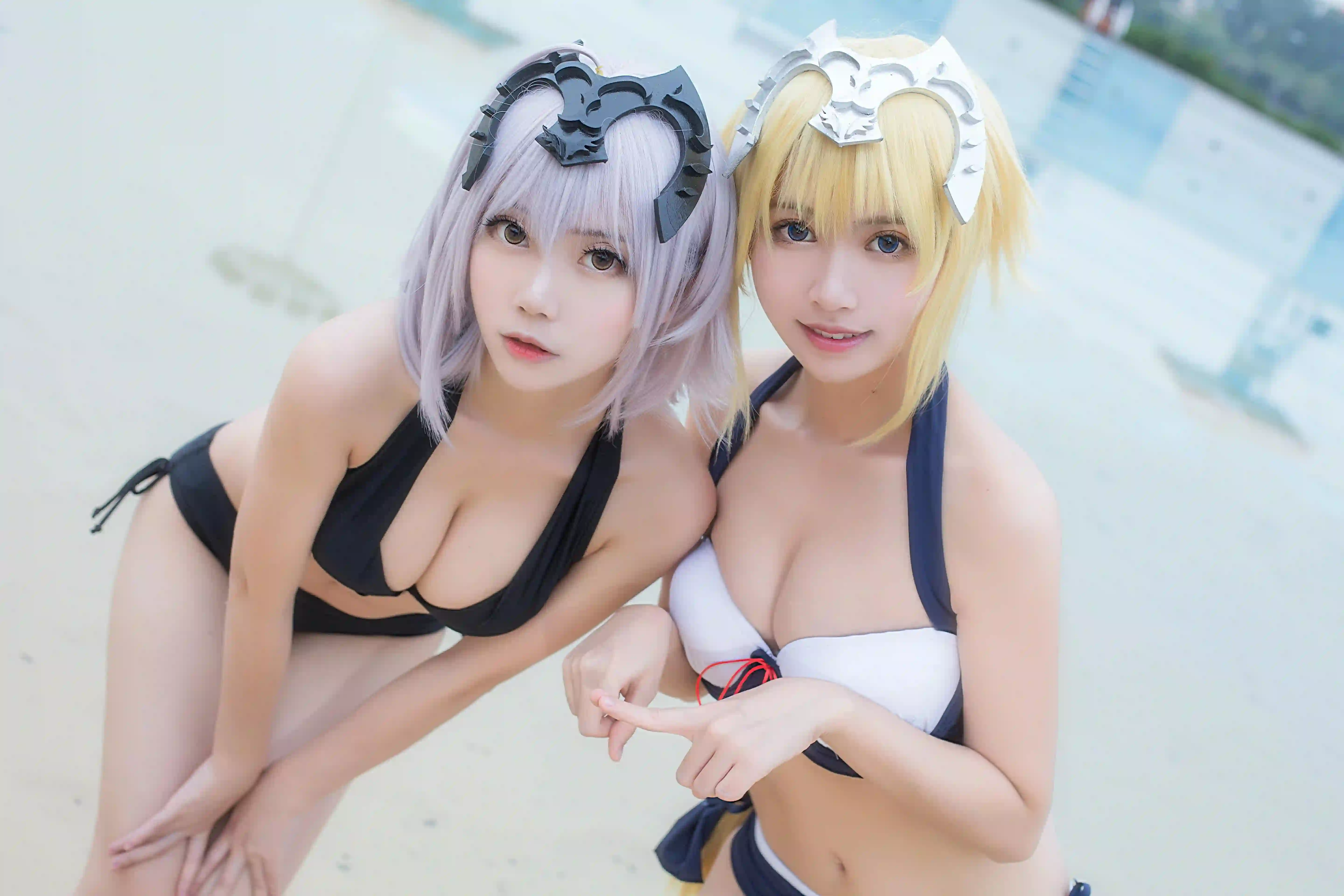 Coser 泳装 长发美女 性感 沙滩 泳池 泳衣 白色头发