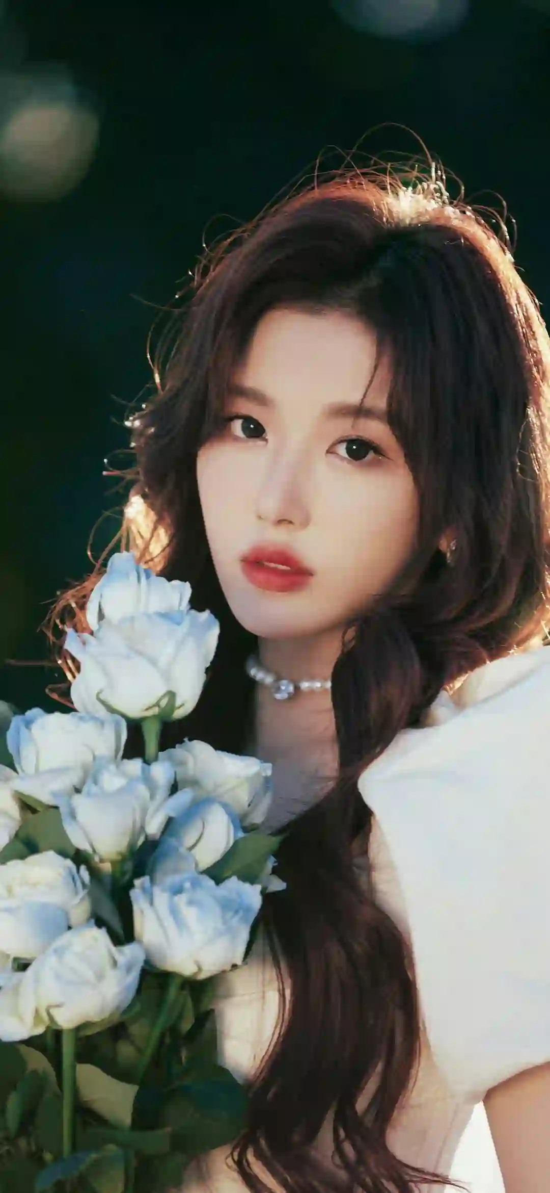 捧花的长发女孩 清纯女孩 阳光