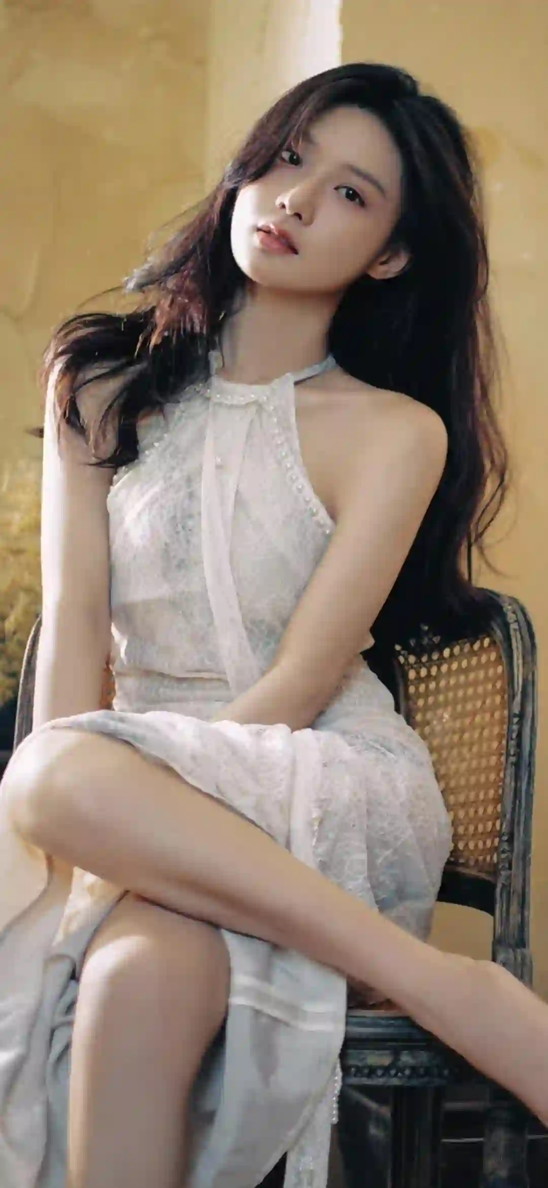 长发女孩 长腿美女 白色长裙