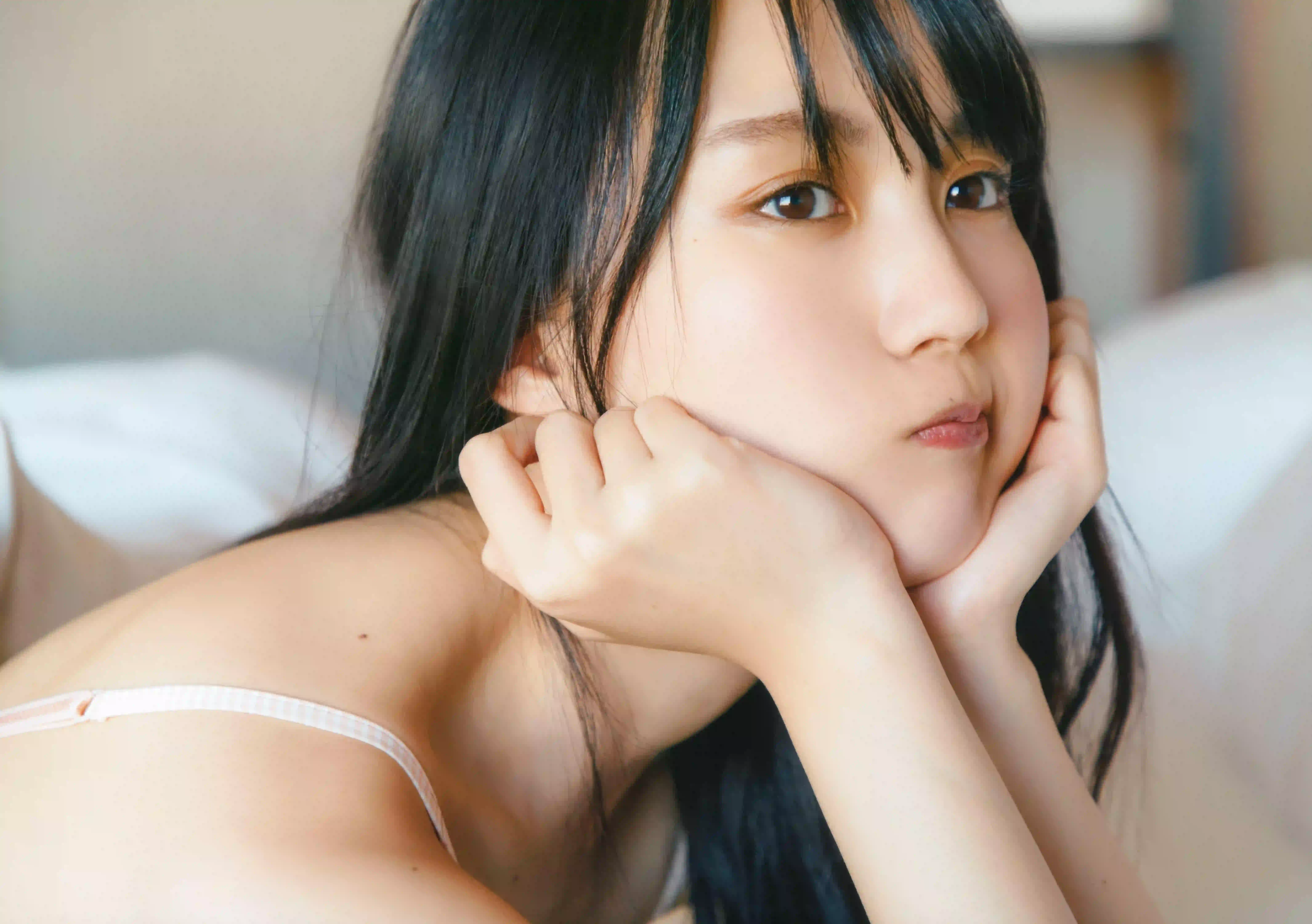 可爱女孩 甜美 清纯 吊带穿搭 居家 小清新
