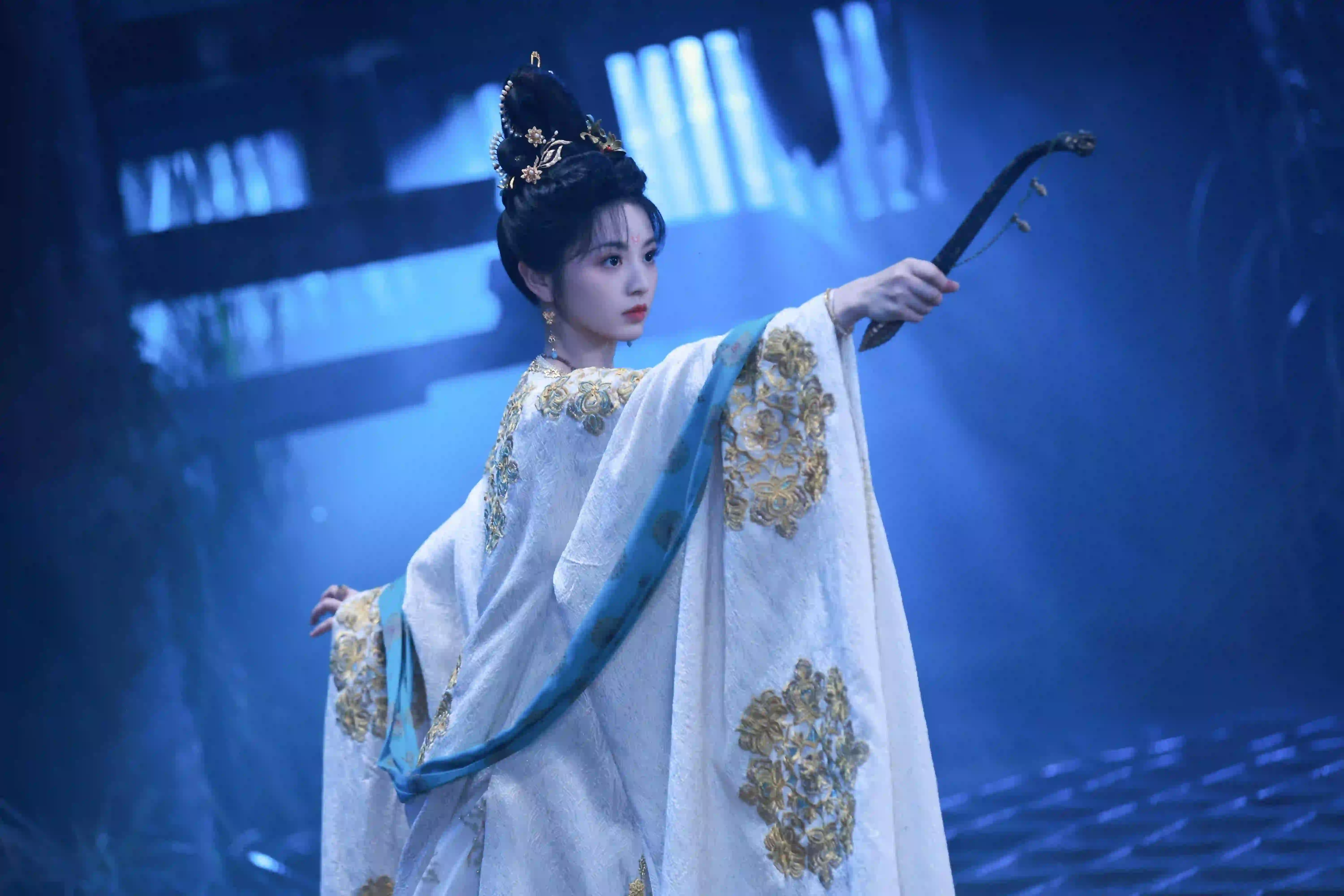 田曦薇 长发美女 明星 白色古风汉服