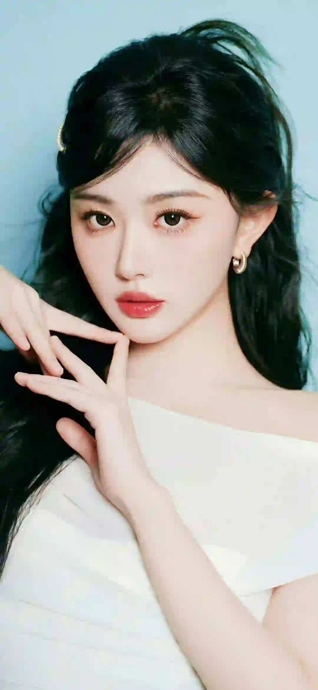 长发美女 孔雪儿 性感美女 白色抹胸长裙