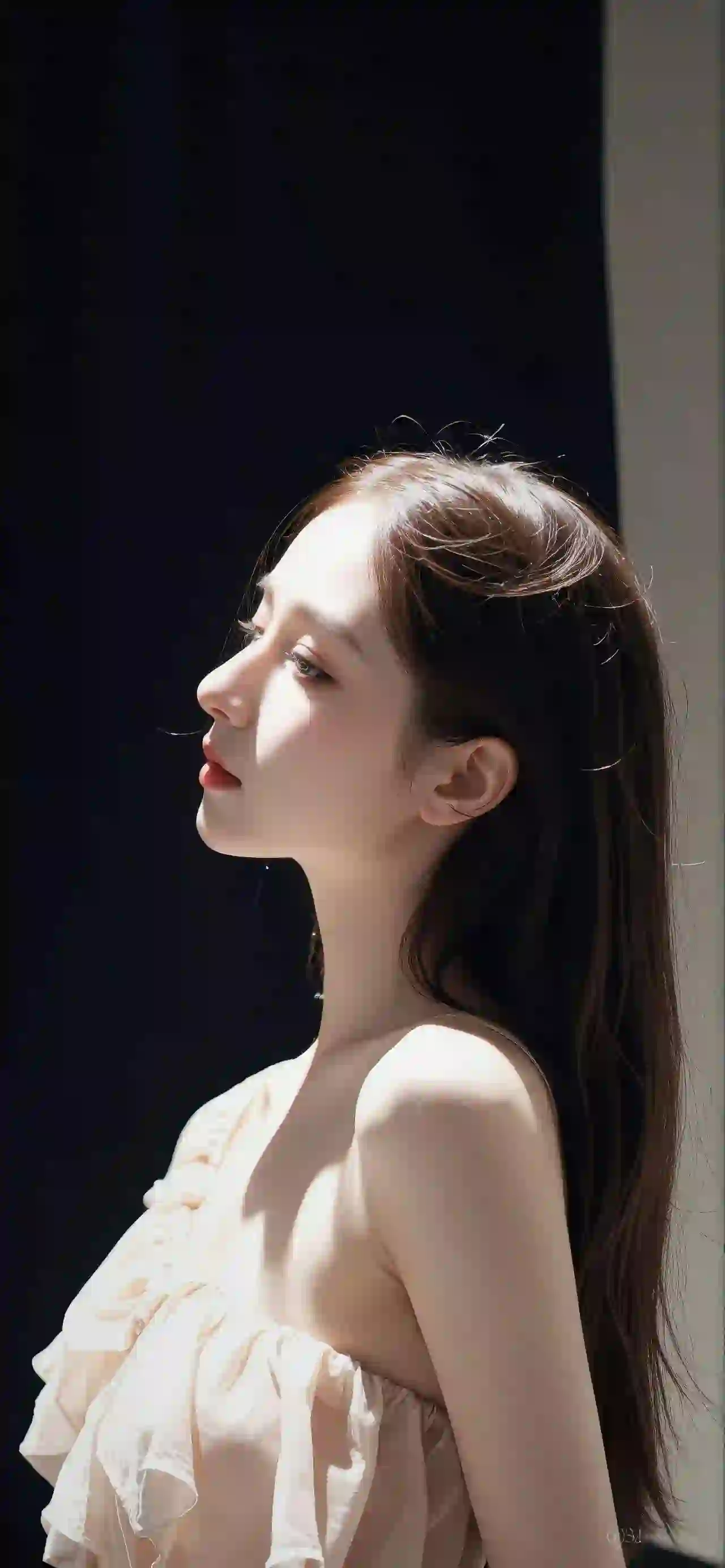 美女 长发美女 唯美 侧脸 光影
