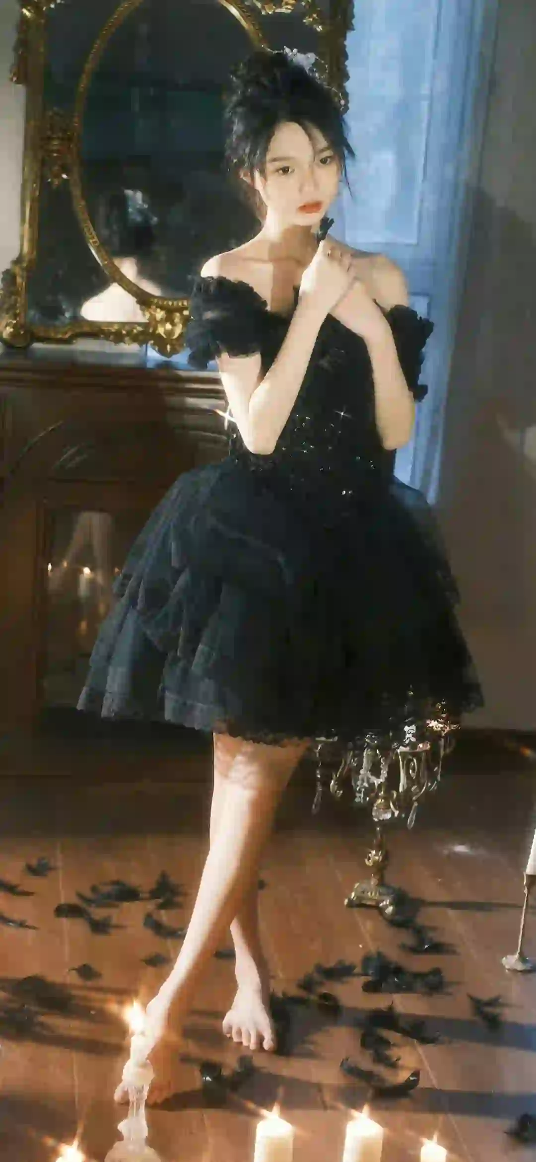 美女 长发美女 黑天鹅舞裙 长腿美女 性感短裙
